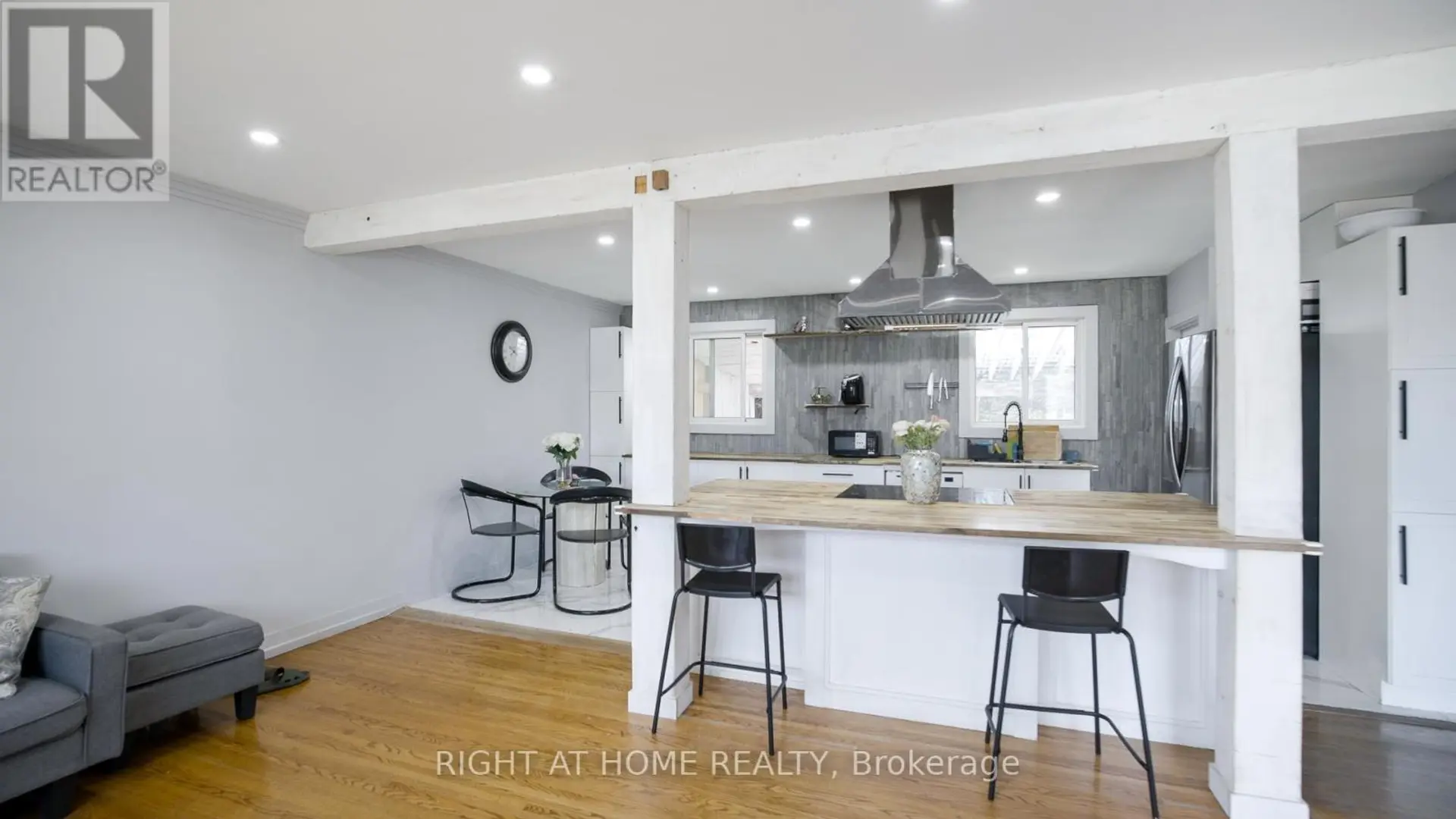 134 DAVID DRIVE - Image 4