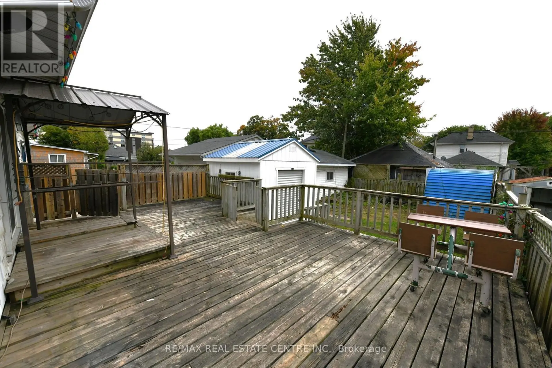 274 WELLINGTON STREET - Image 14