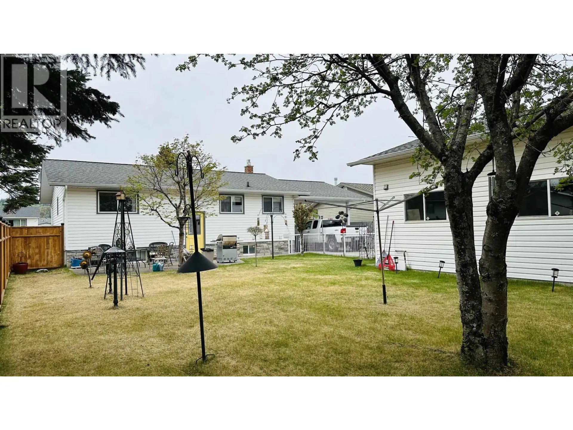 136 PORTAGE STREET - Image 3
