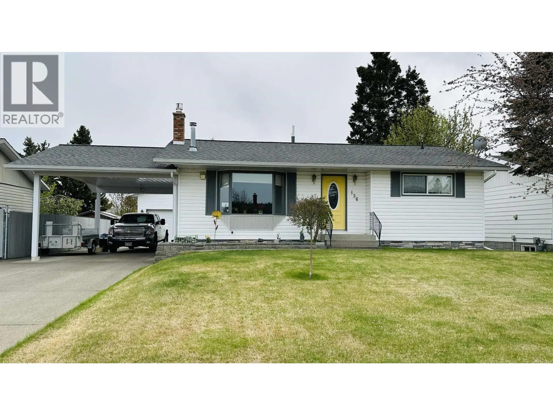 136 PORTAGE STREET - Image 1