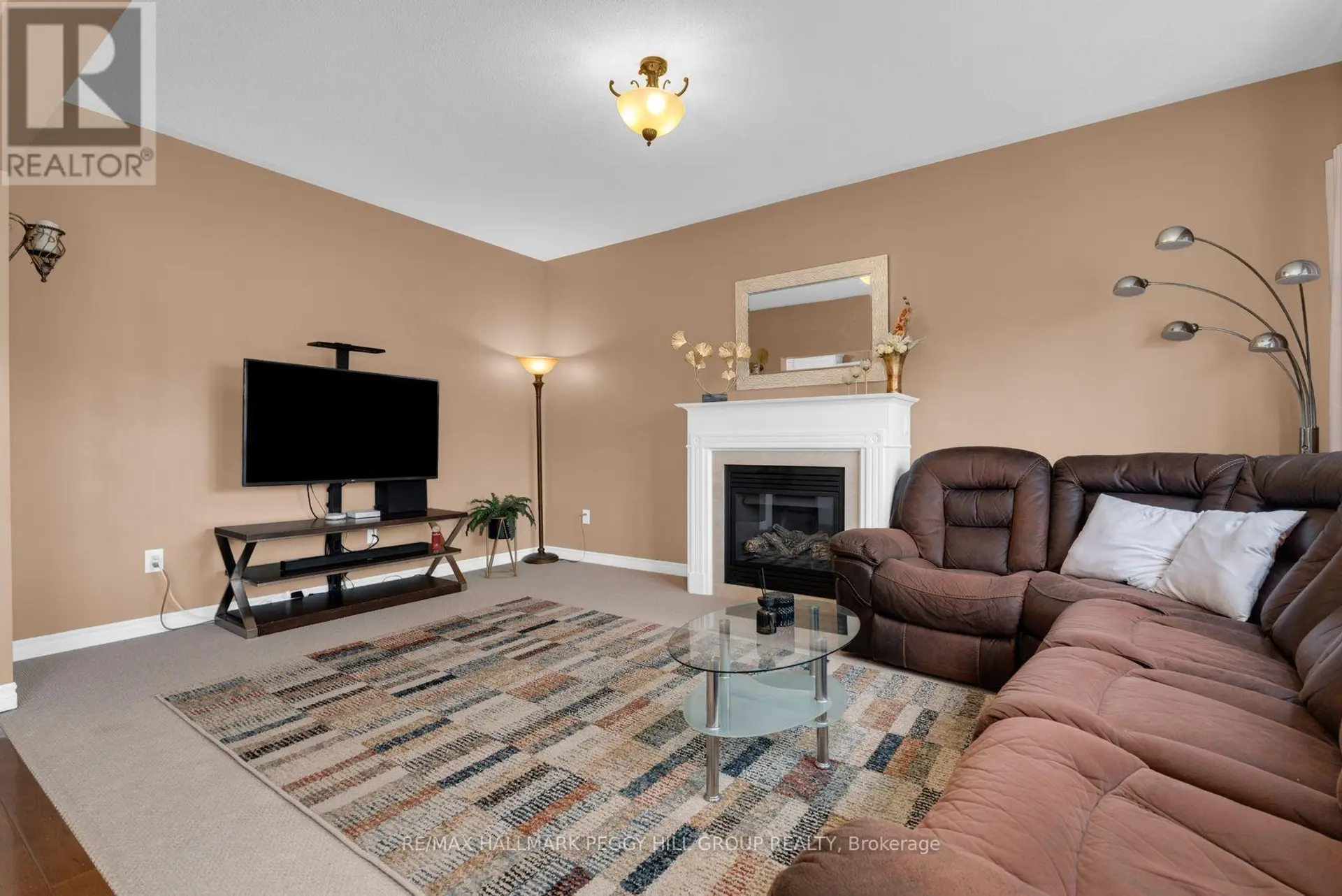 298 GREENWOOD DRIVE - Image 2