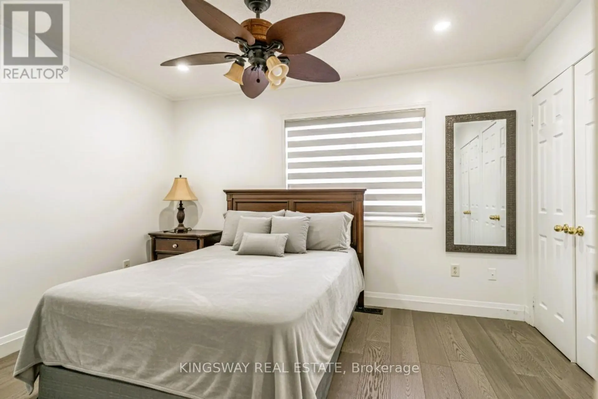 #6 280 HILLCREST AVENUE - Image 16