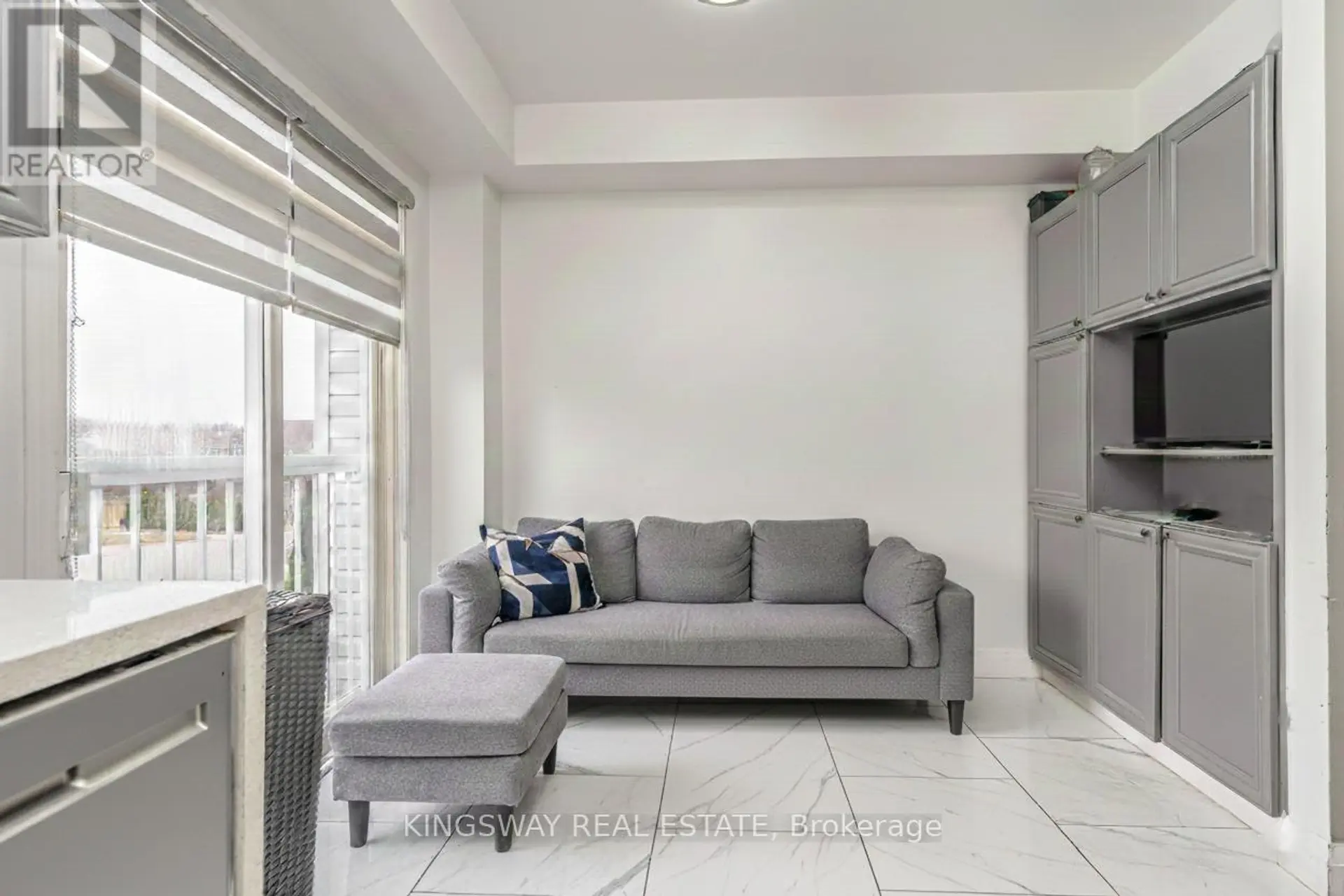 #6 280 HILLCREST AVENUE - Image 3