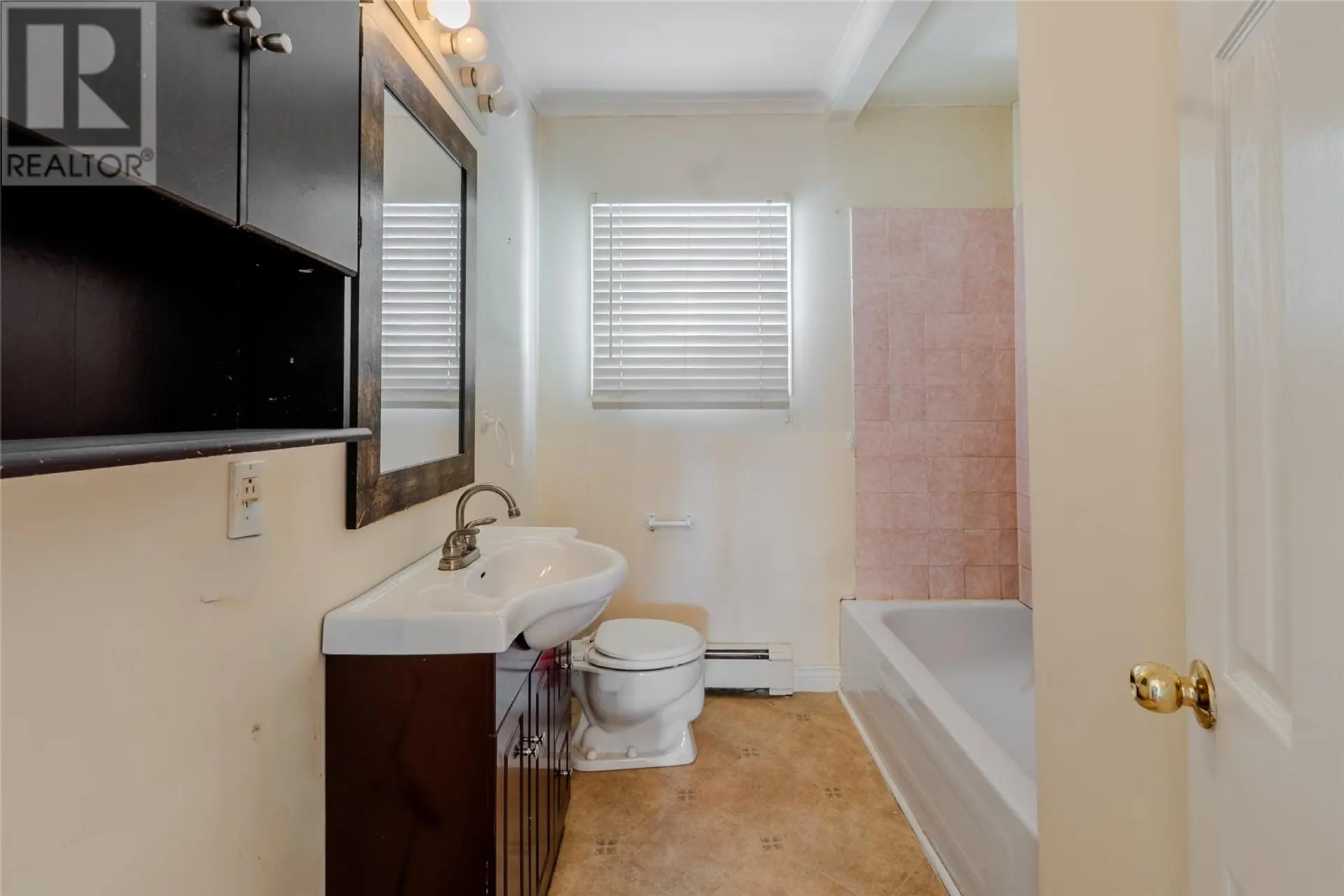 11 Paradise Road - Image 8
