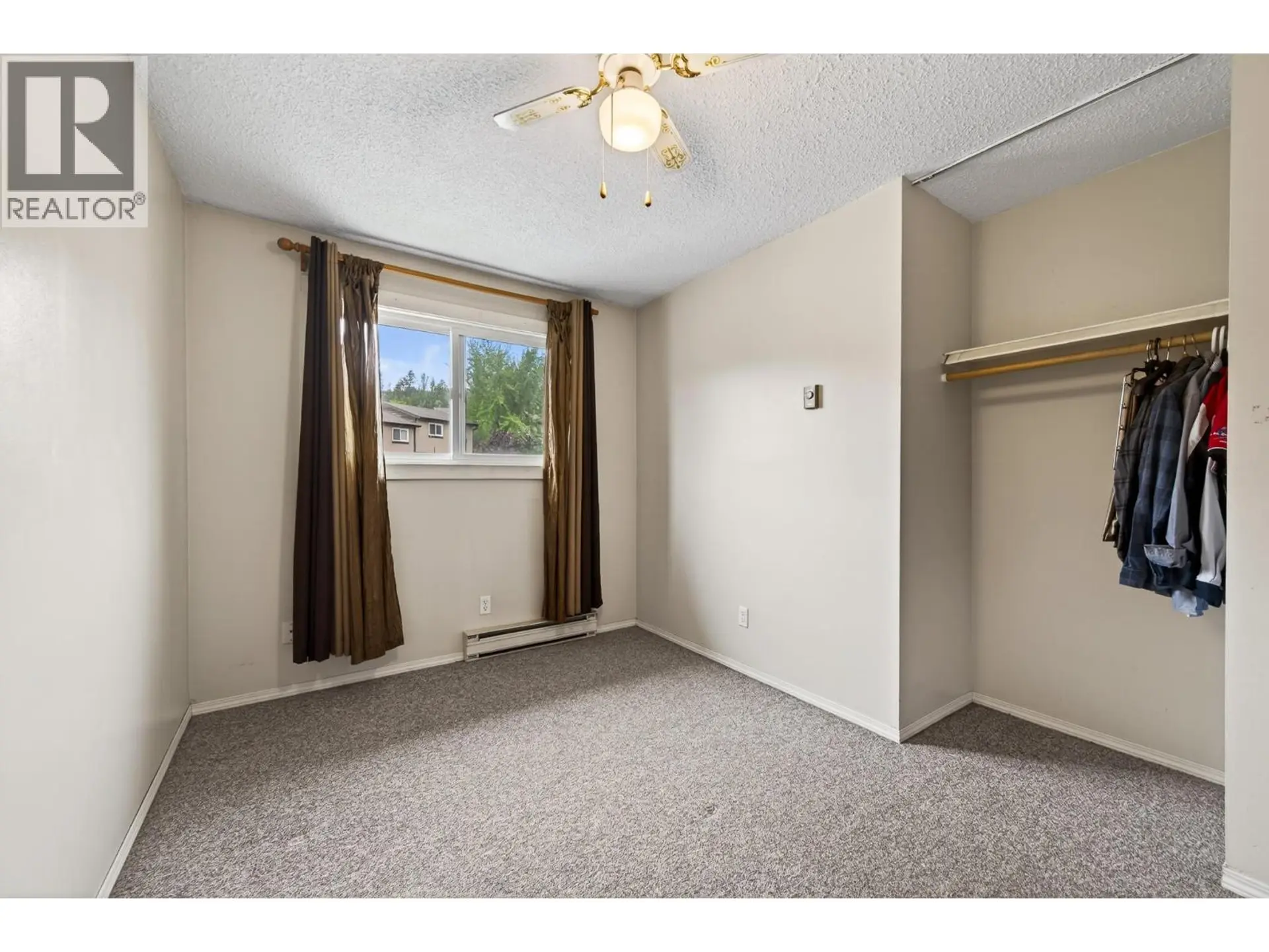 #3 1605 Summit Drive - Image 9