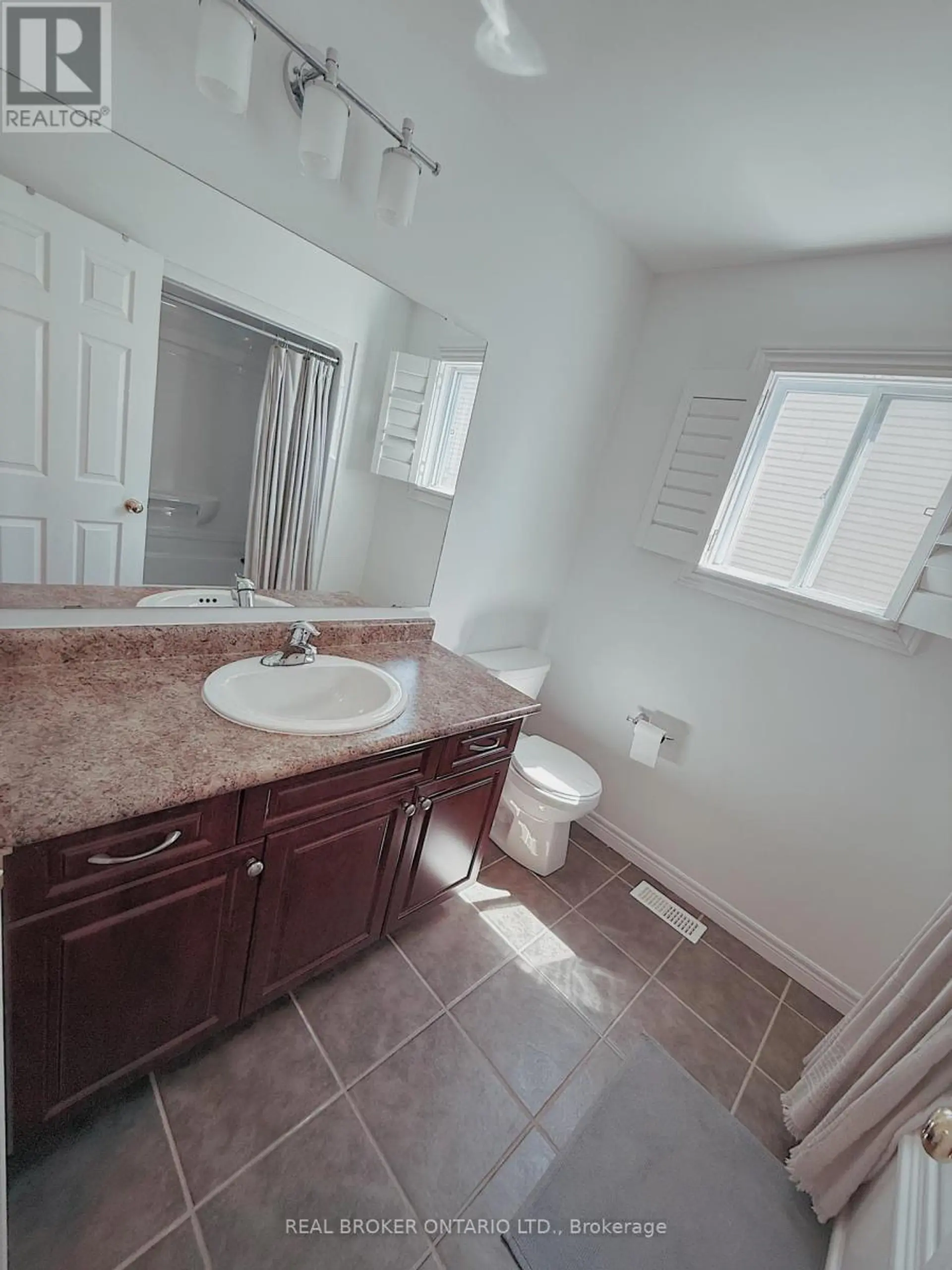 320 HOLDEN STREET - Image 17