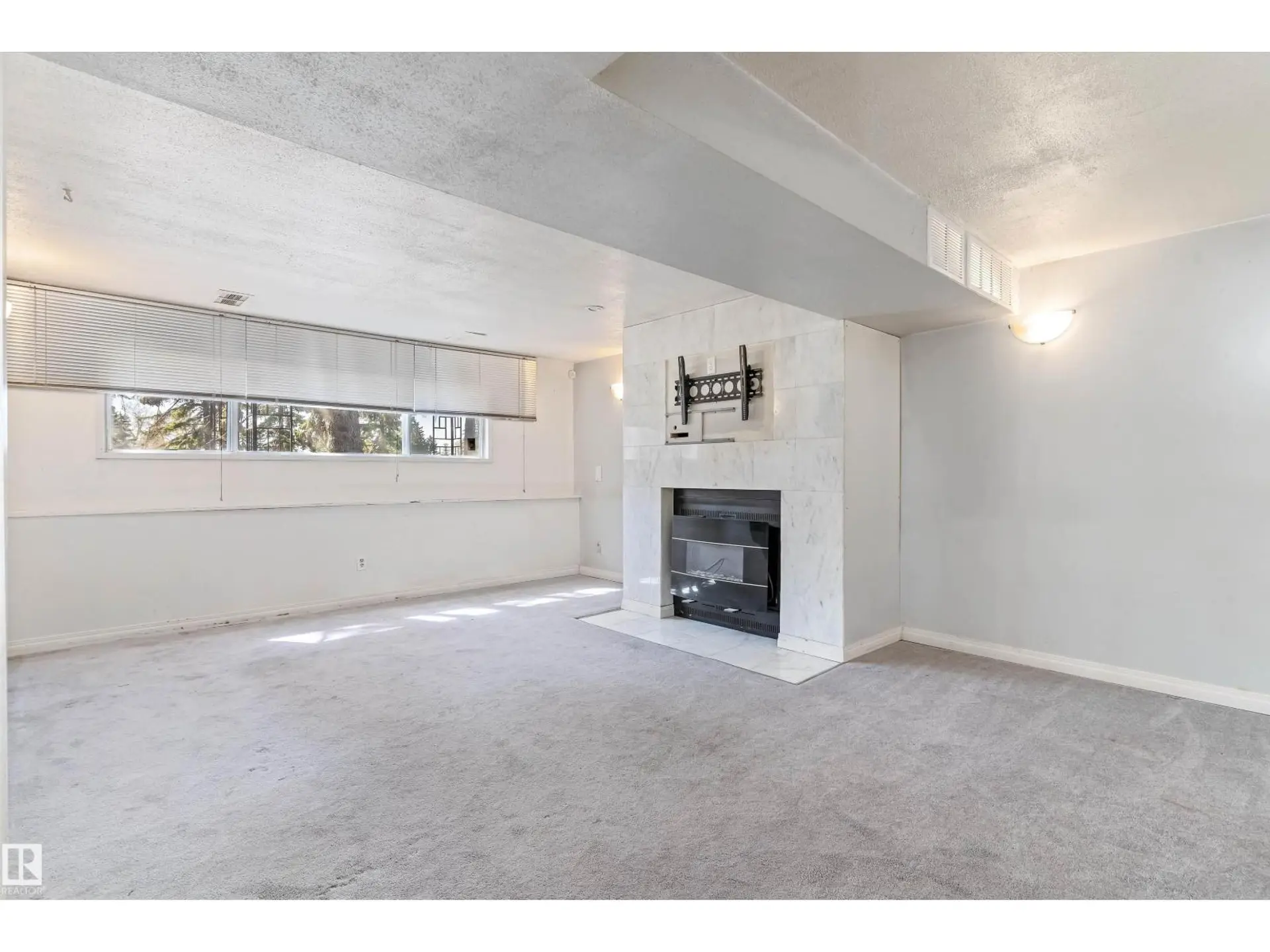 13208 128 AV NW - Image 14