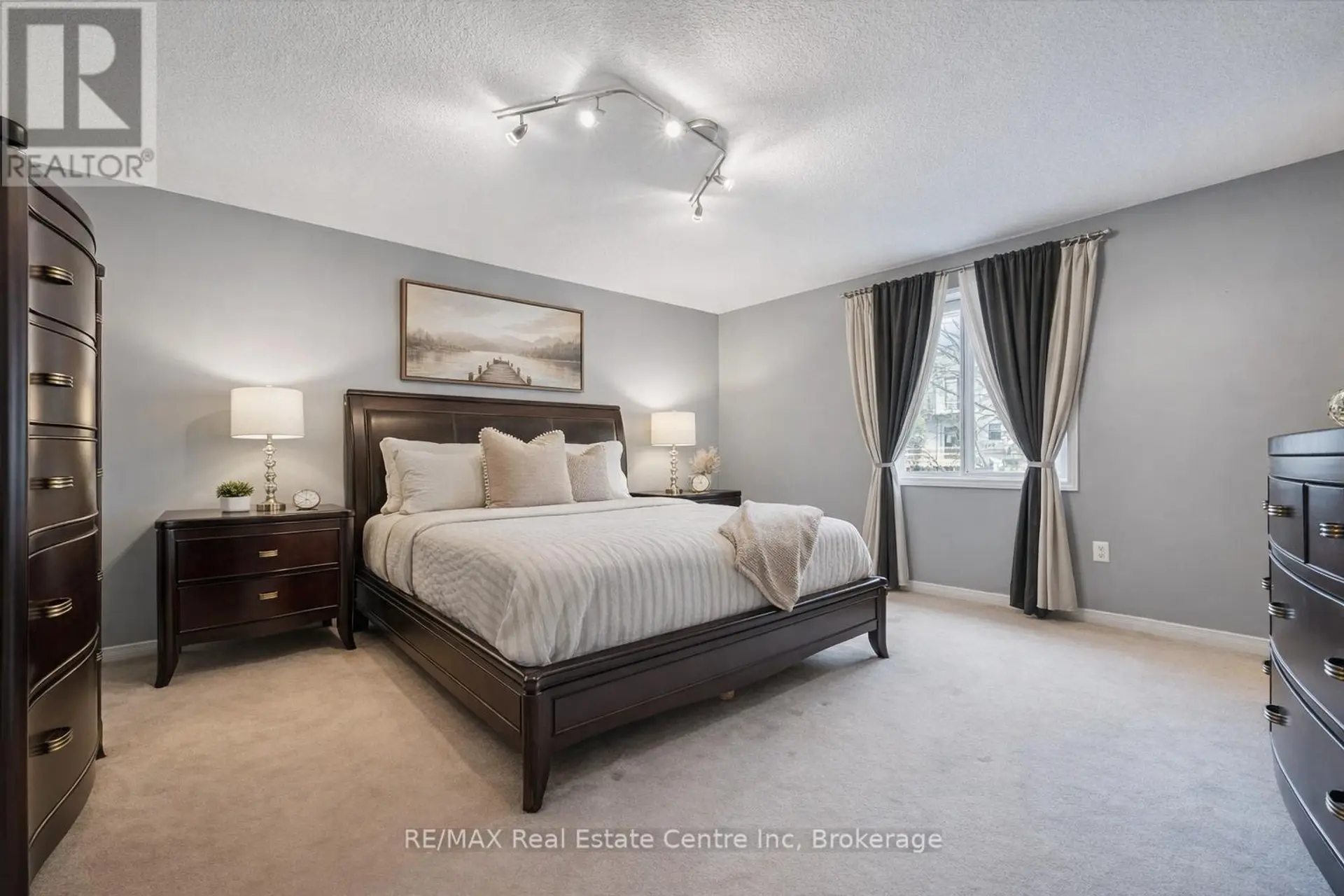 #38 210 DAWN AVENUE - Image 6