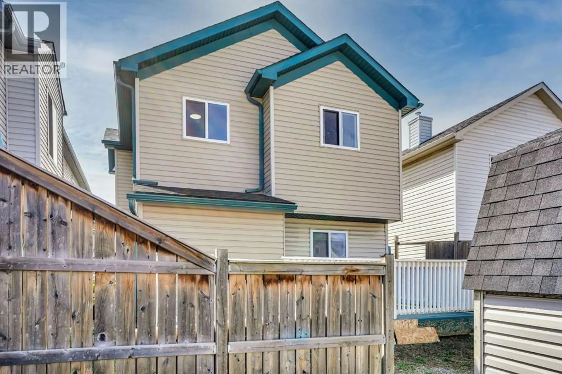 71 Saddlemont Road NE - Image 20