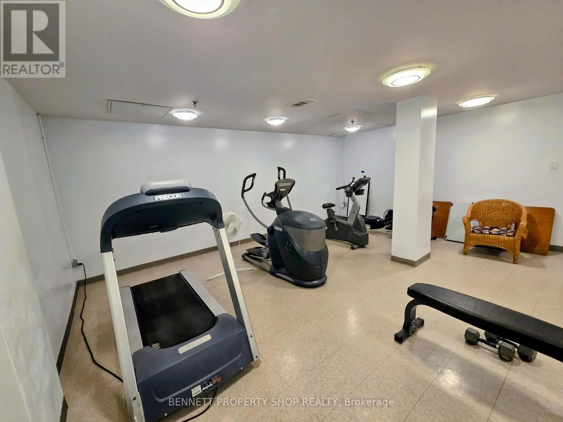 #1007 2400 VIRGINIA DRIVE - Image 19