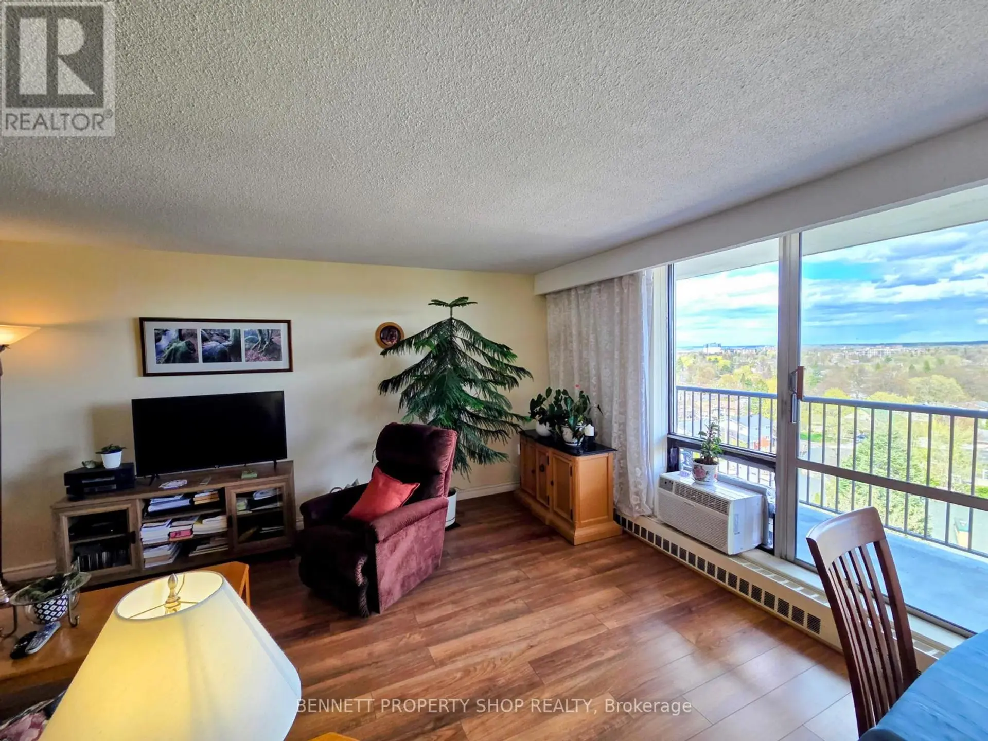 #1007 2400 VIRGINIA DRIVE - Image 5