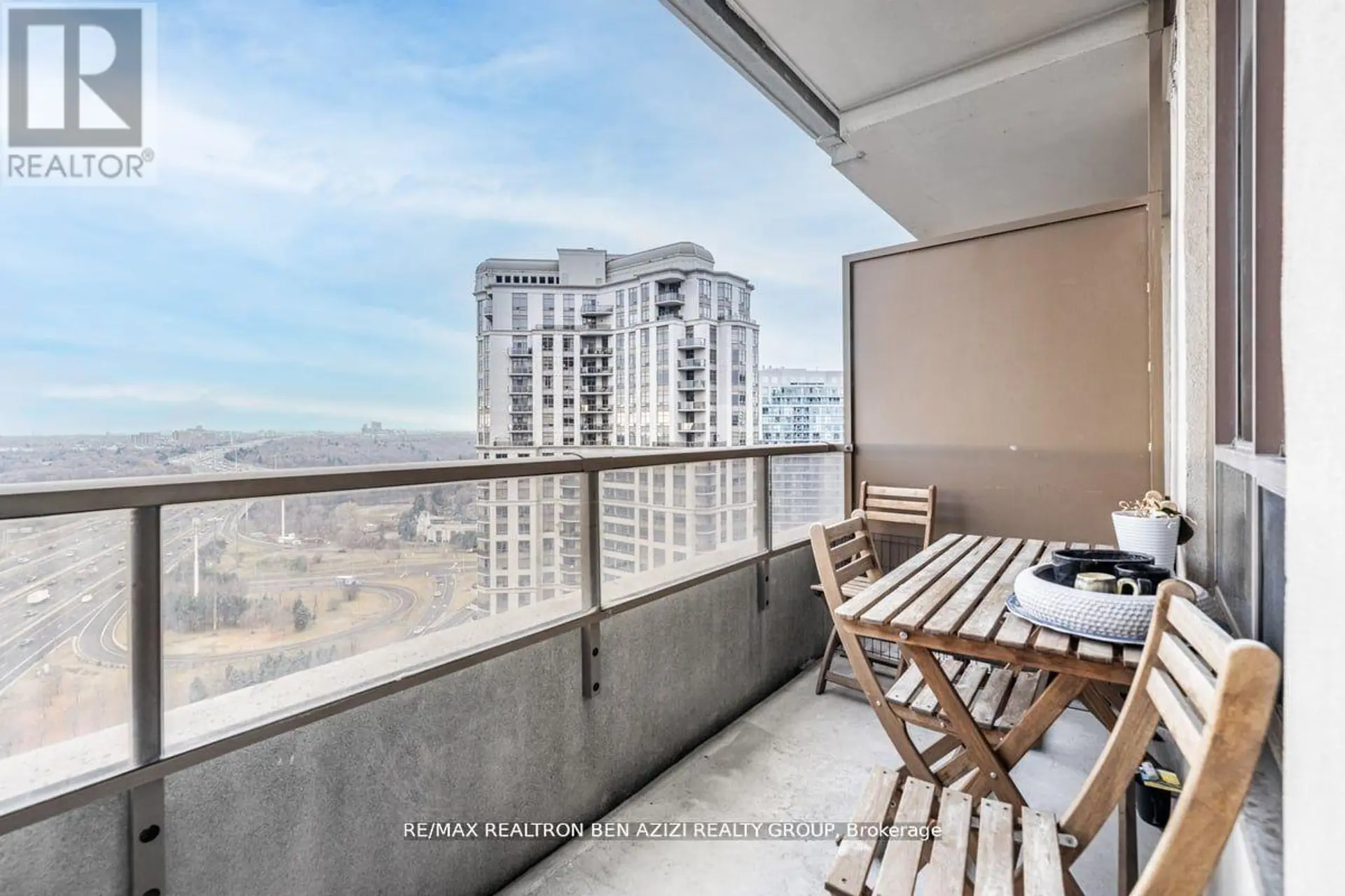 #2324 80 HARRISON GARDEN BOULEVARD - Image 12