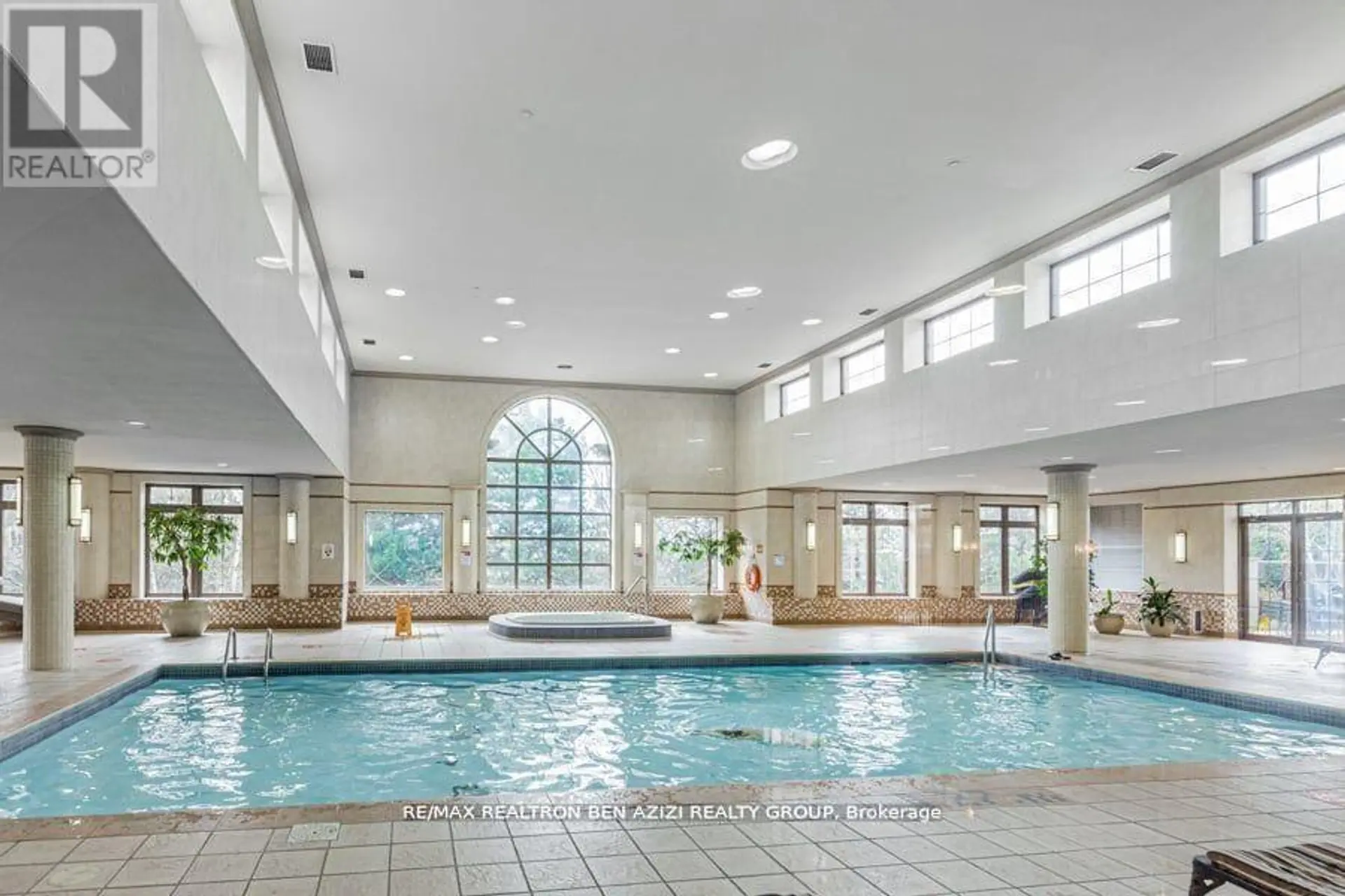 #2324 80 HARRISON GARDEN BOULEVARD - Image 16