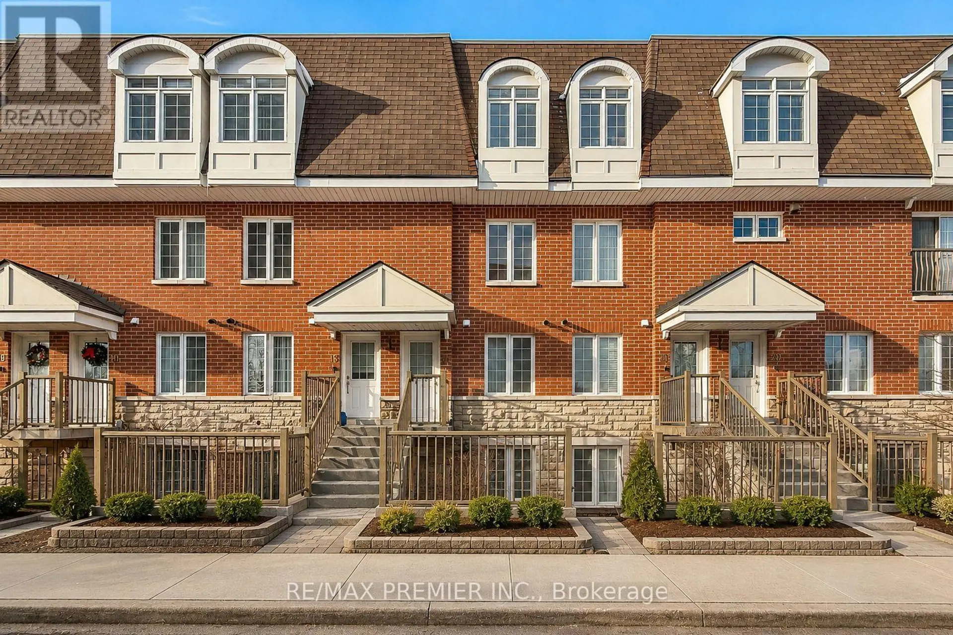 #17 55 CEDARCROFT BOULEVARD - Image 1