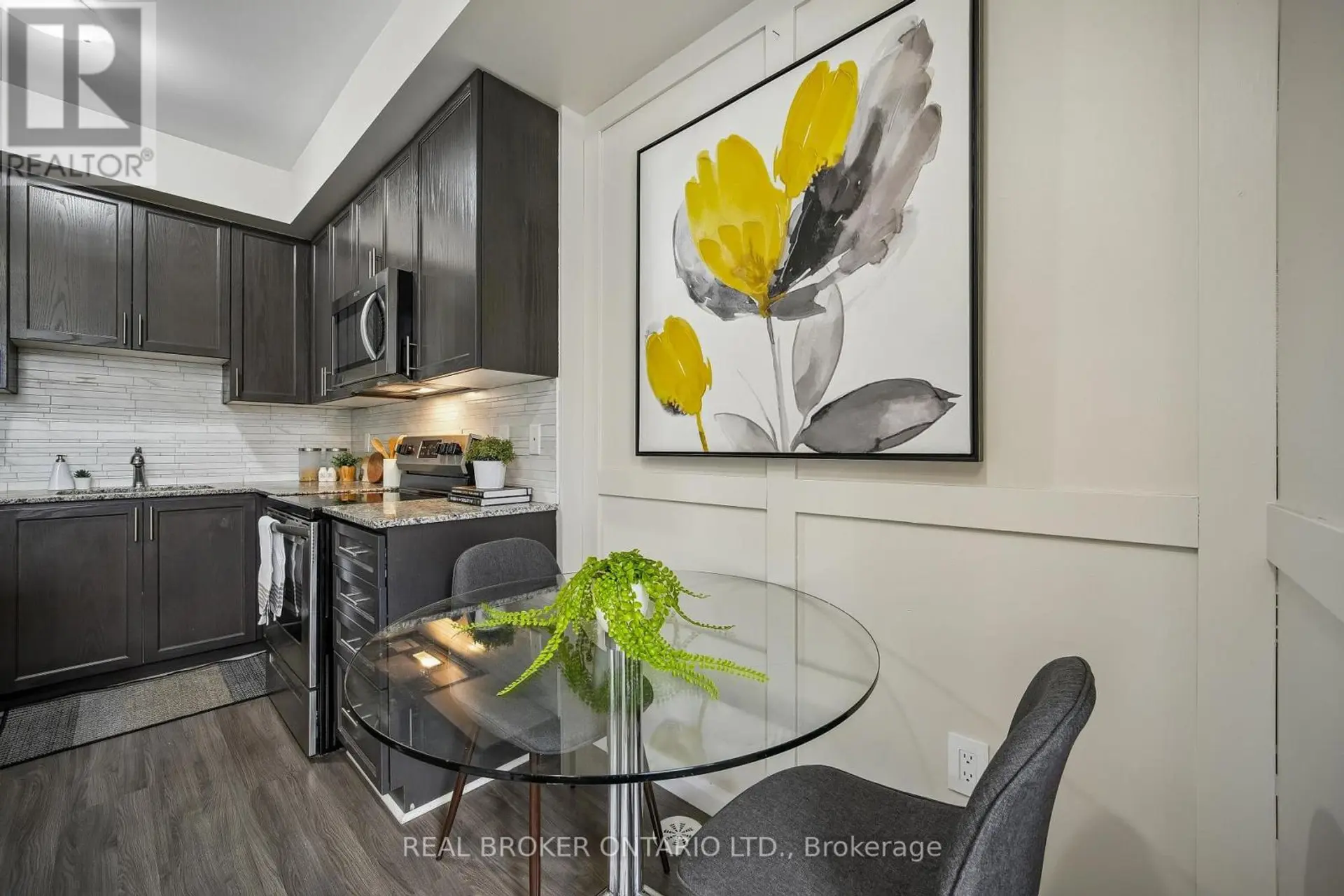 #46 26 FIELDWAY ROAD - Image 11