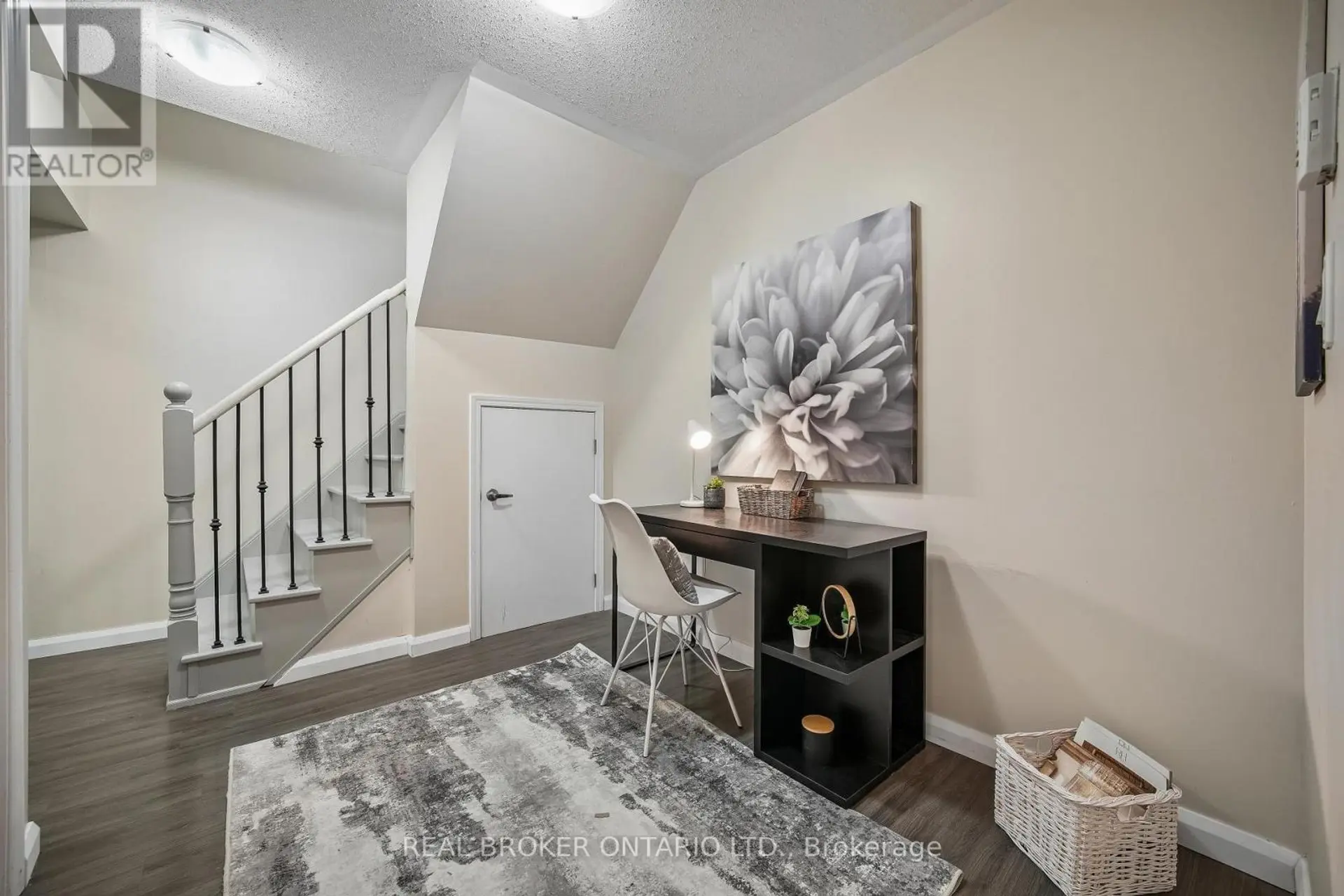 #46 26 FIELDWAY ROAD - Image 16