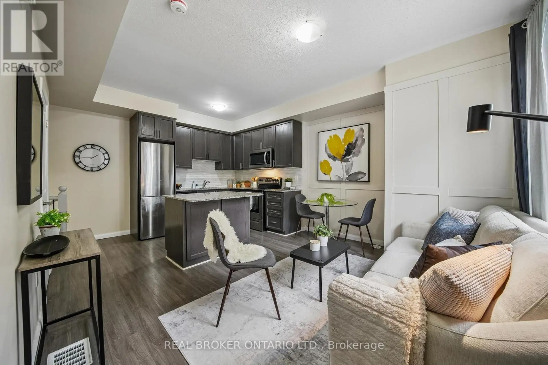 #46 26 FIELDWAY ROAD - Image 5