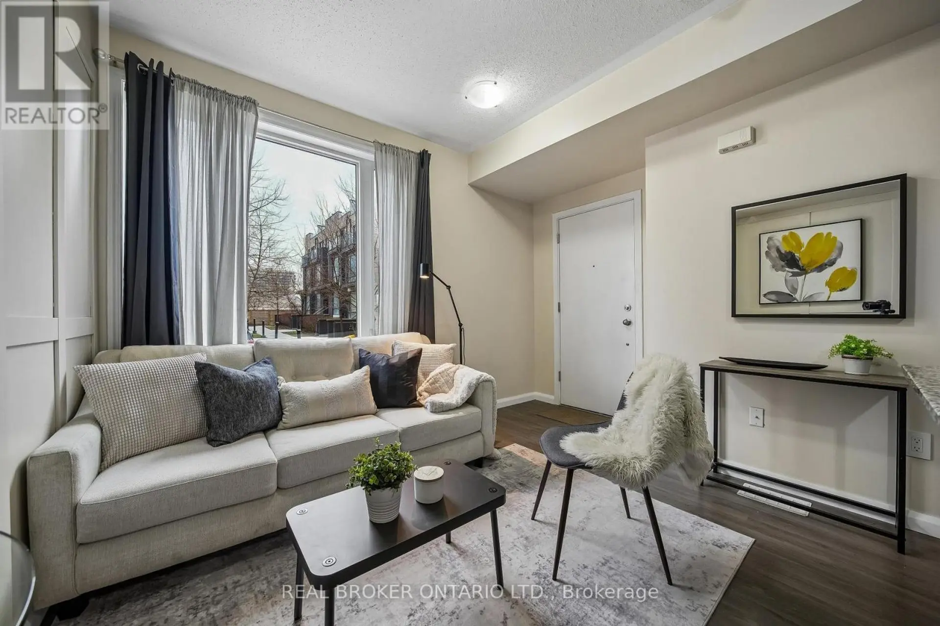 #46 26 FIELDWAY ROAD - Image 6