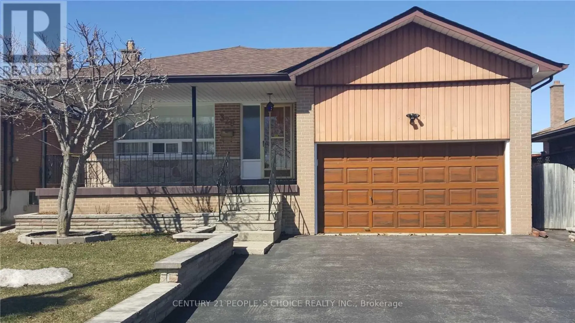 329 JEFFCOAT DRIVE - Image 1