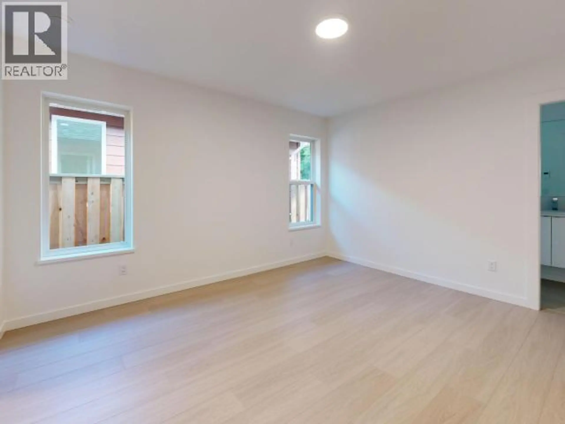 7164 EDGEHILL CRESCENT - Image 6