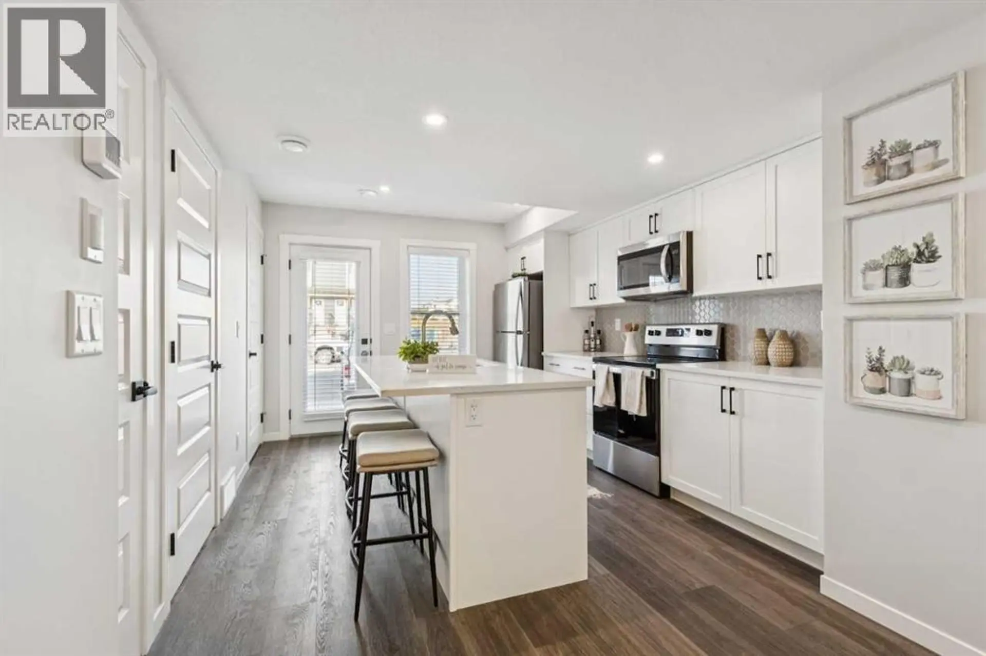 #111 63 Belmont Passage SW - Image 5