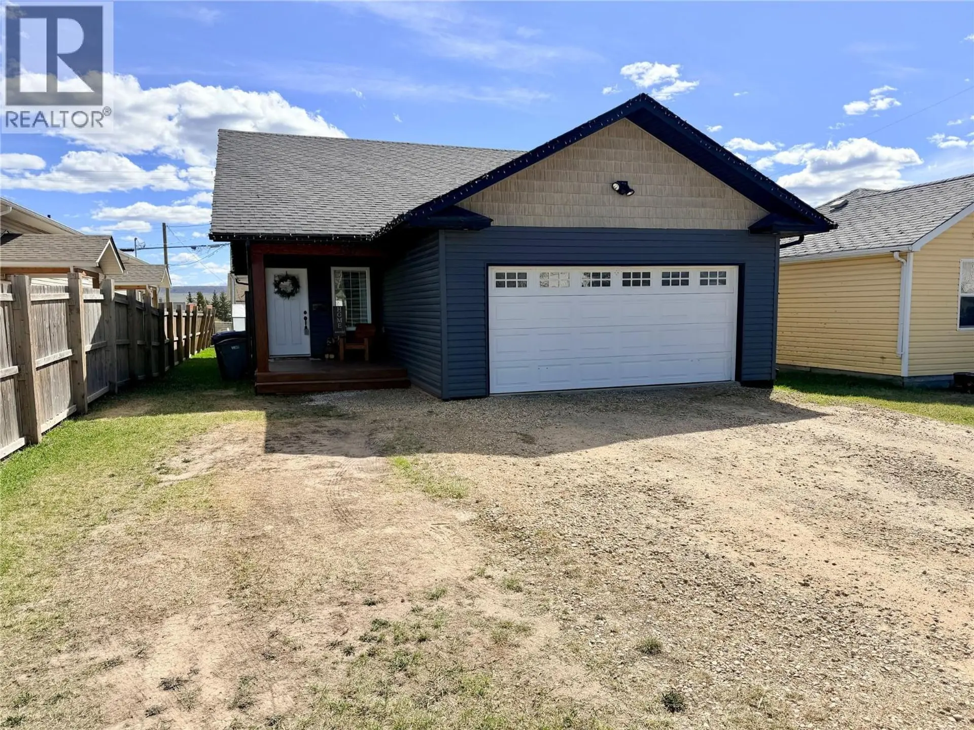 1327 101 Avenue - Image 1
