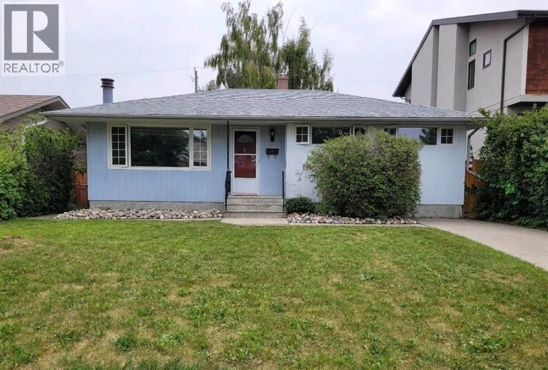 3719 43 Street SW - Image 1