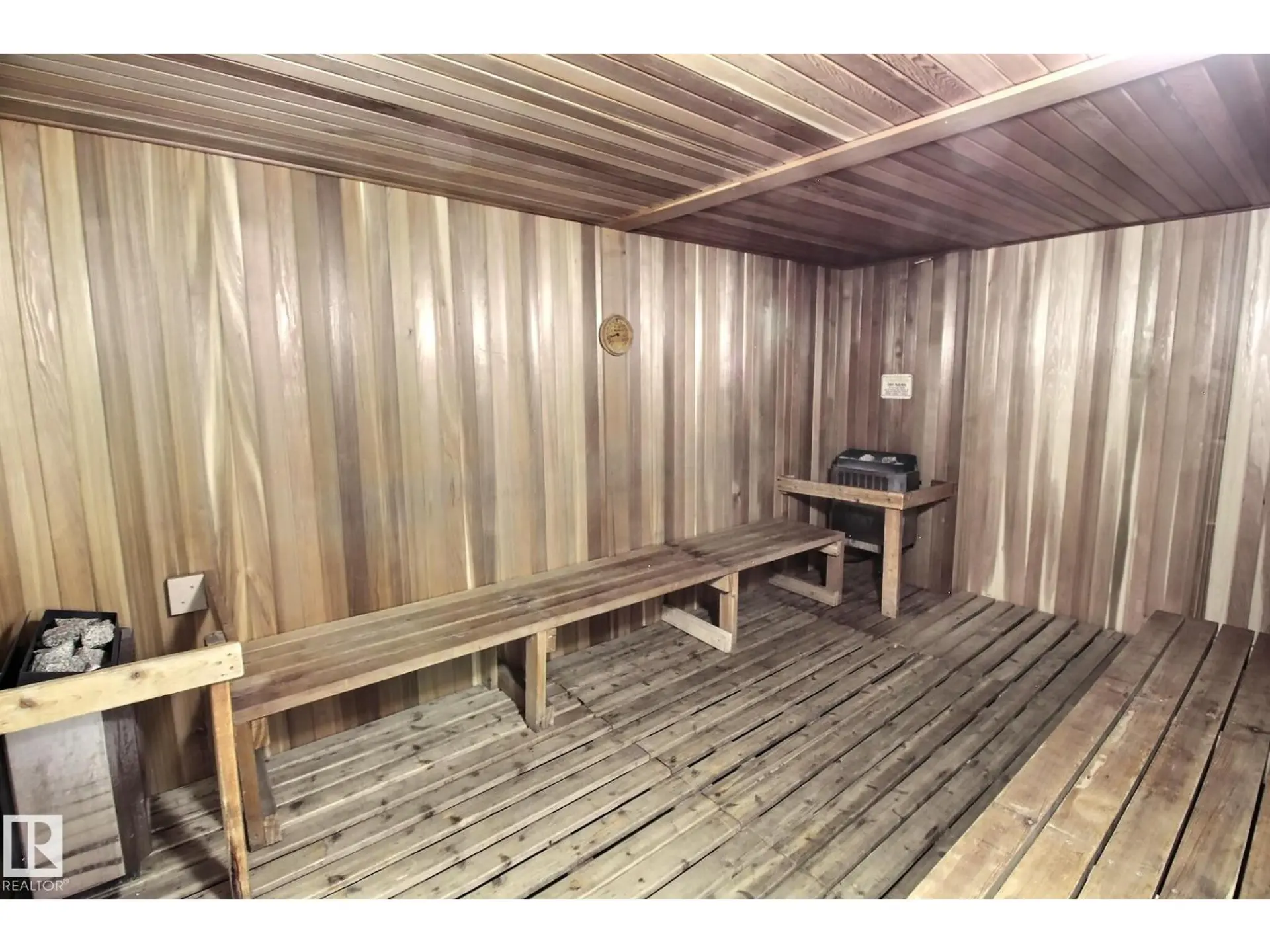 #508 9918 101 ST NW - Image 13