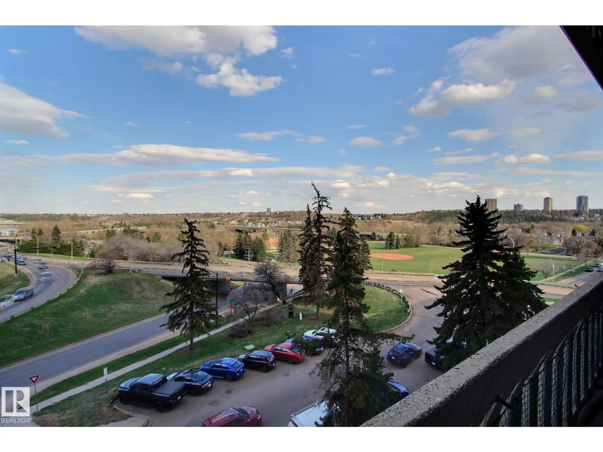 #508 9918 101 ST NW - Image 18