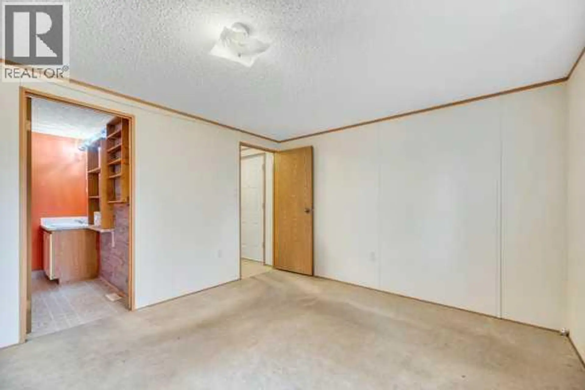 863 Brentwood Crescent - Image 16