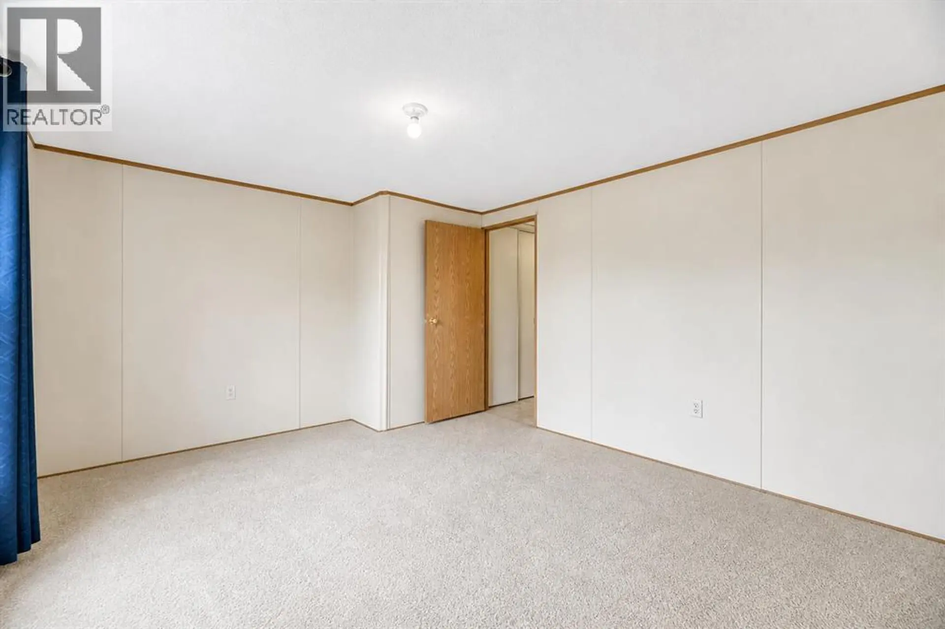 863 Brentwood Crescent - Image 12