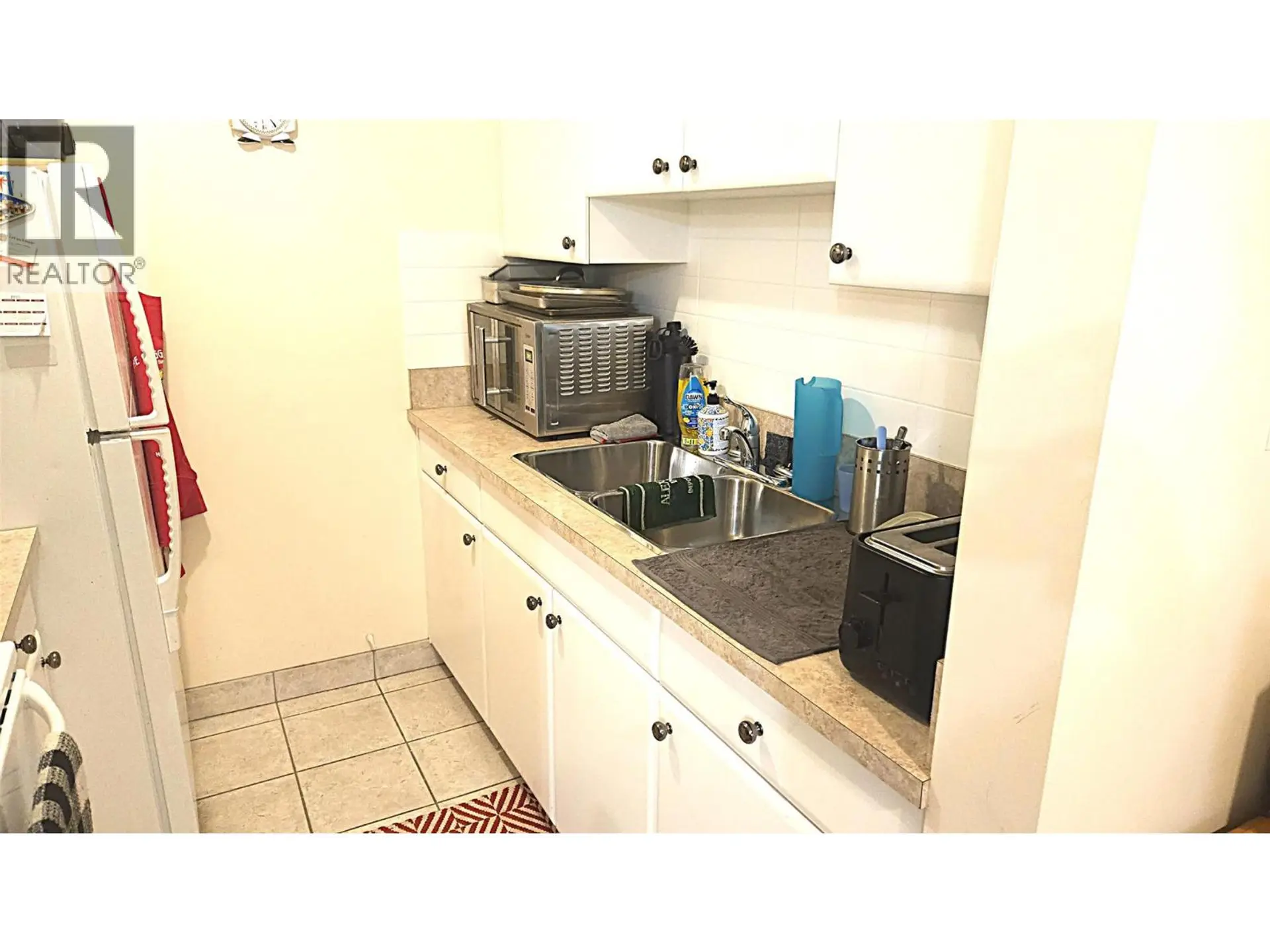 #224 1560 Summit Drive - Image 4
