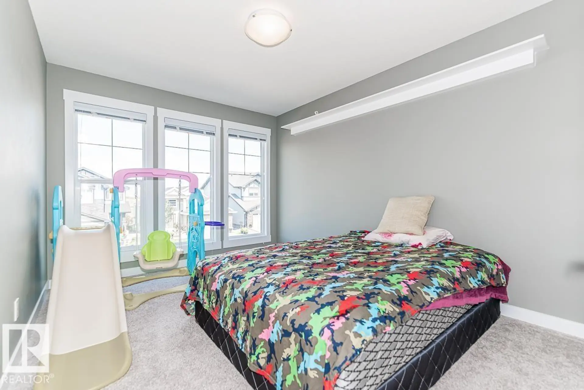 9748 205 ST NW - Image 14