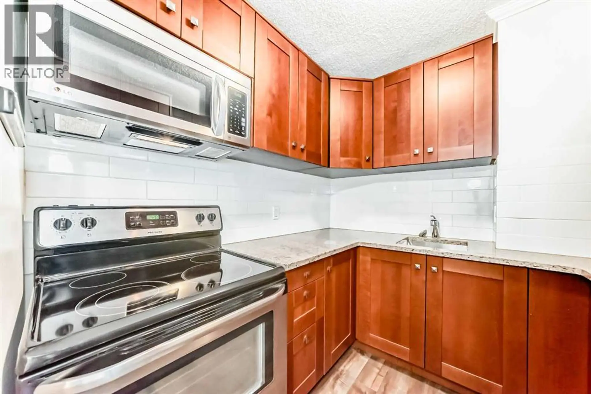 #202 1720 13 Street SW - Image 4