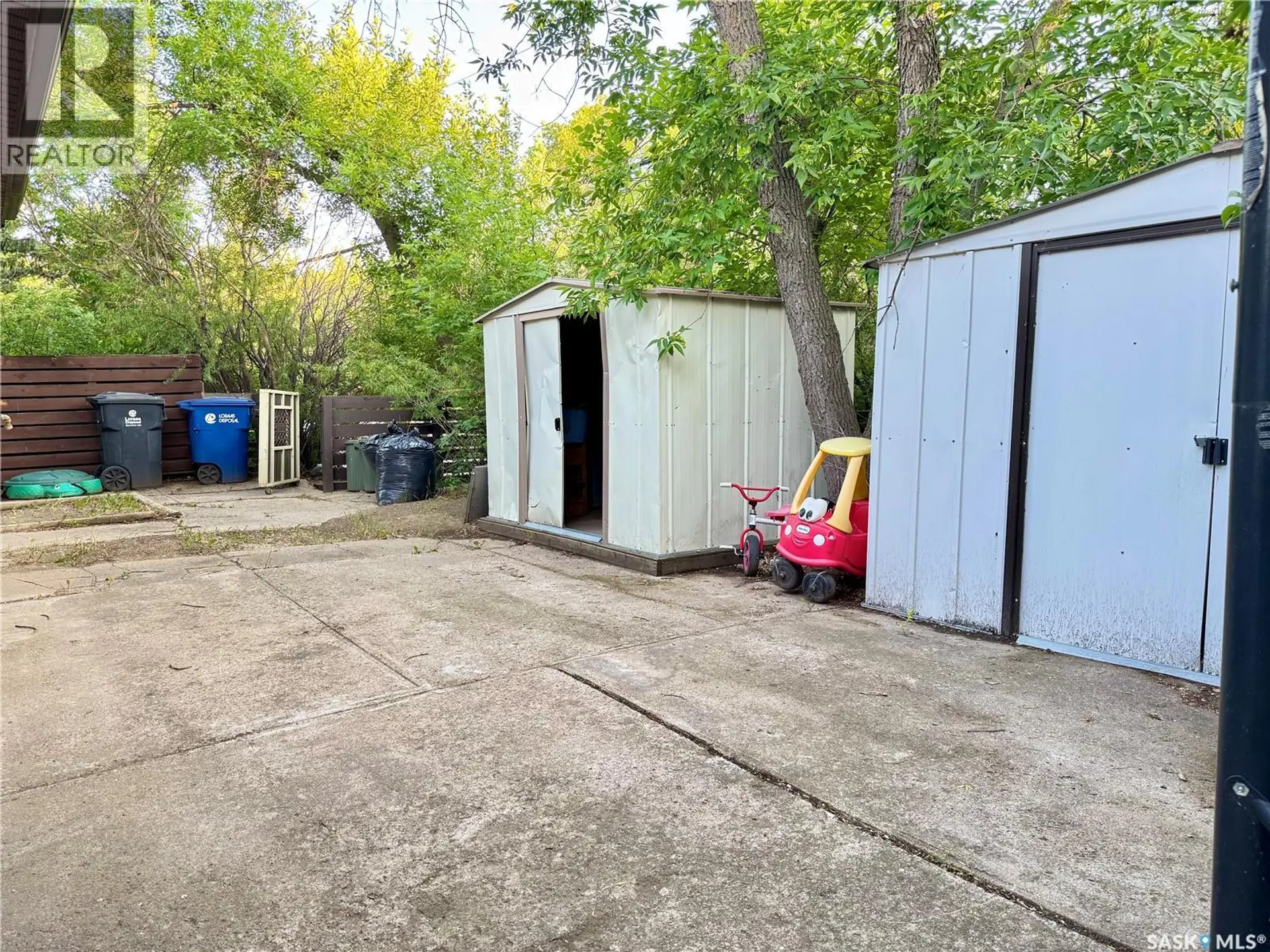 1192 Grand AVENUE - Image 17
