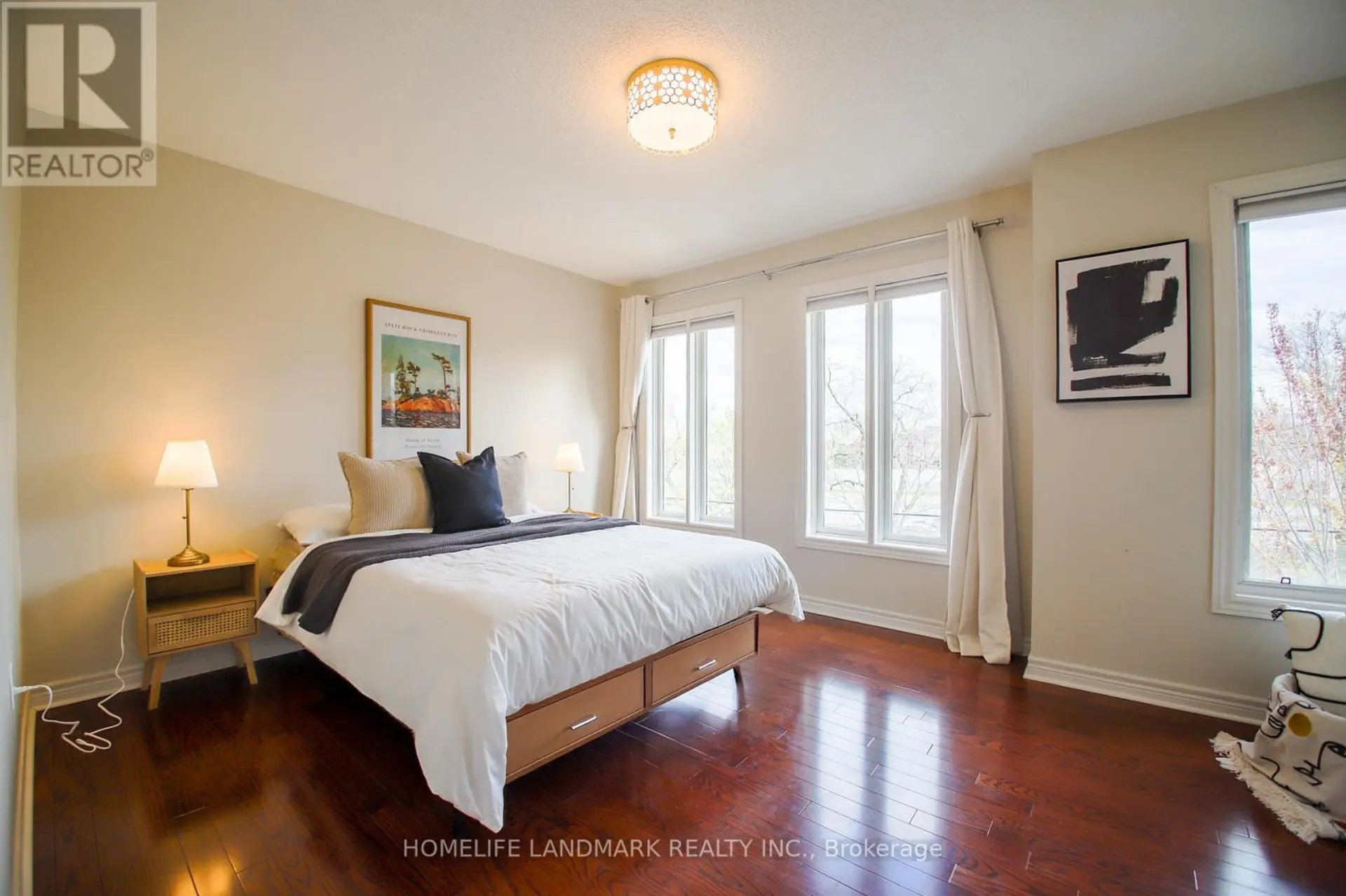 #9 34 MENDOTA ROAD - Image 9