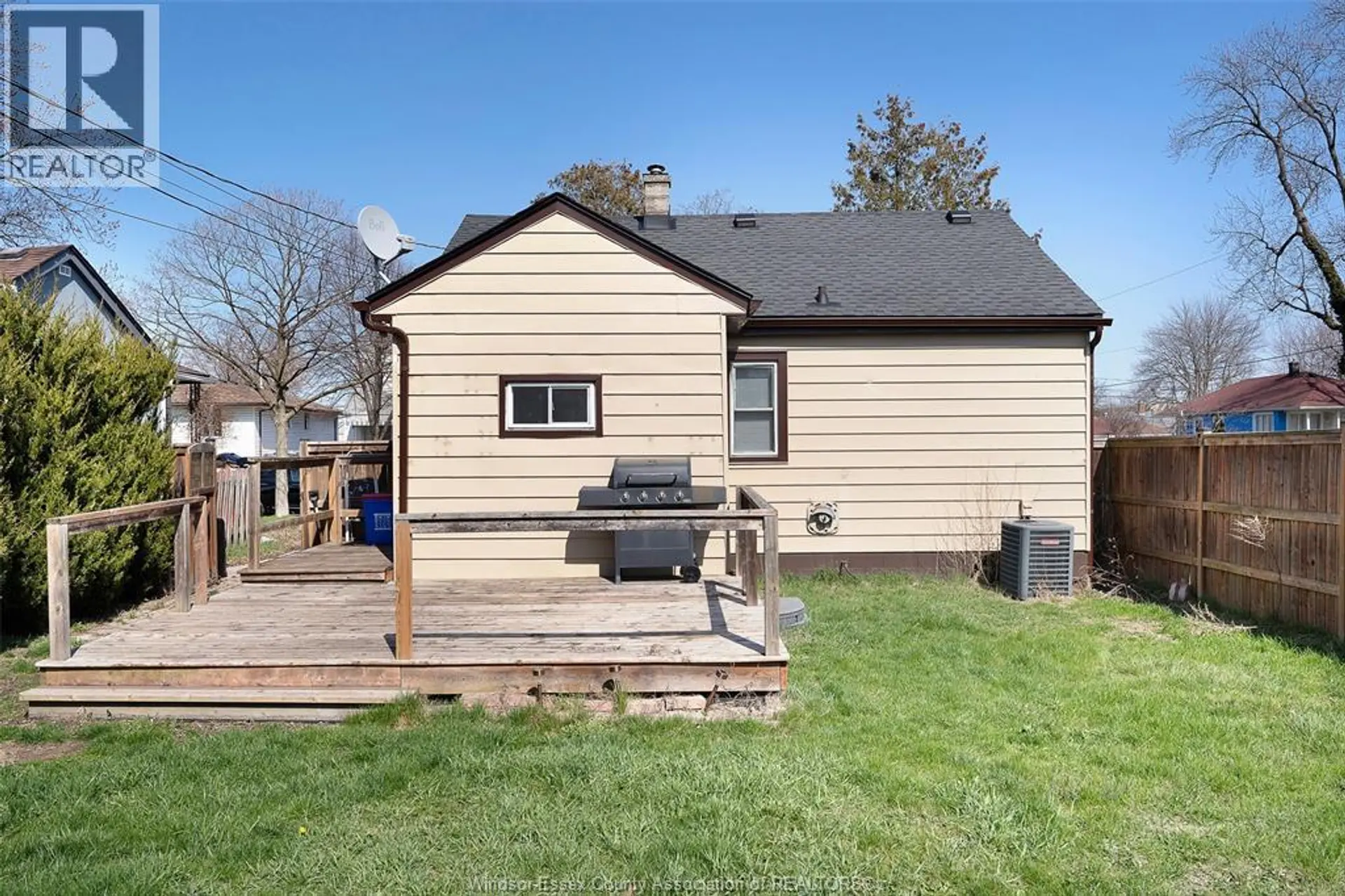 2497 CHANDLER - Image 17