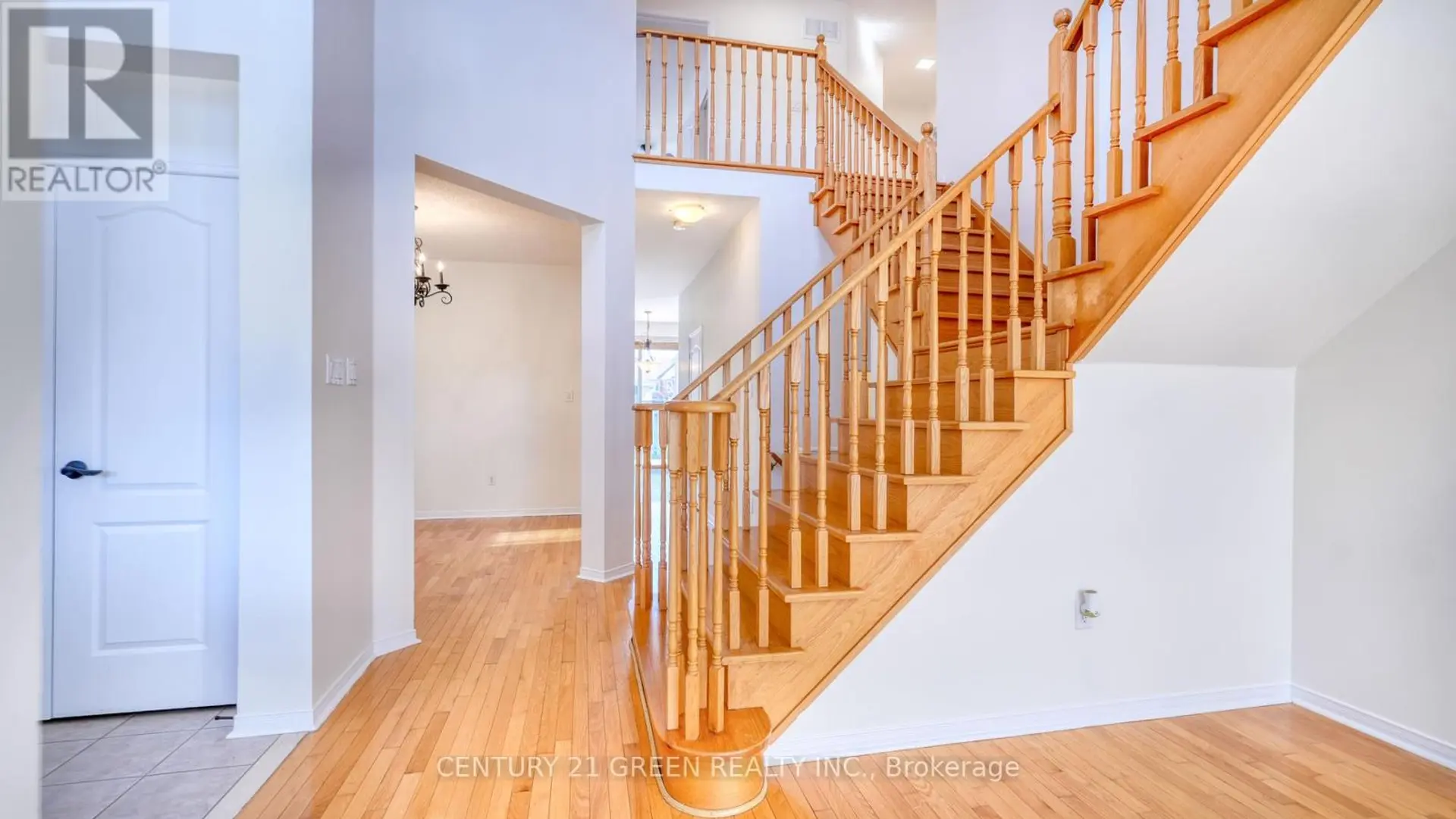 3143 CAULFIELD CRESCENT - Image 4