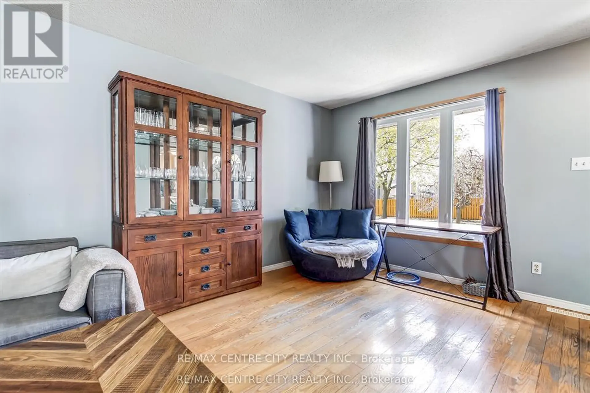 228 POCHARD LANE - Image 3