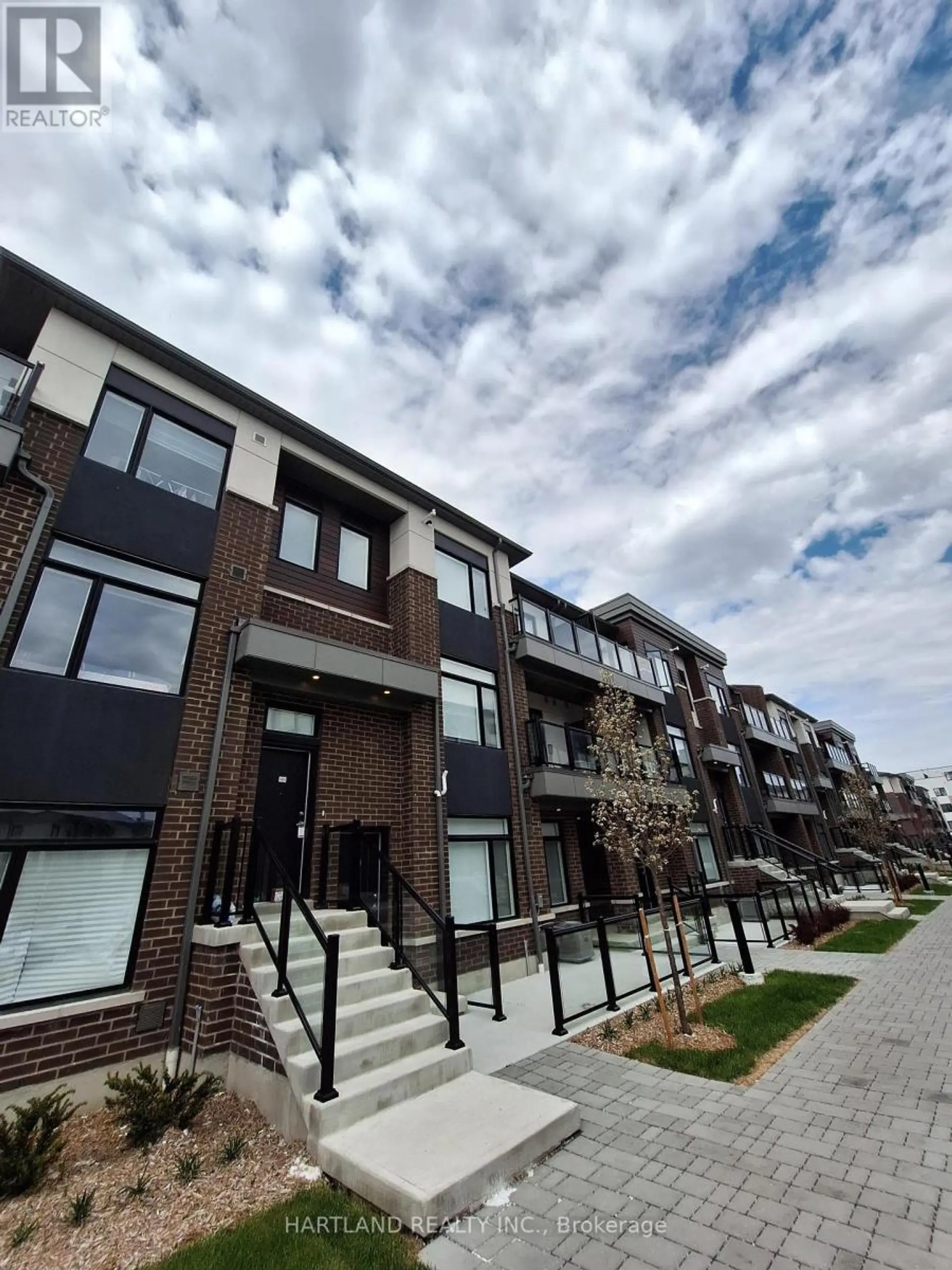 #1409 1695 DERSAN STREET - Image 1