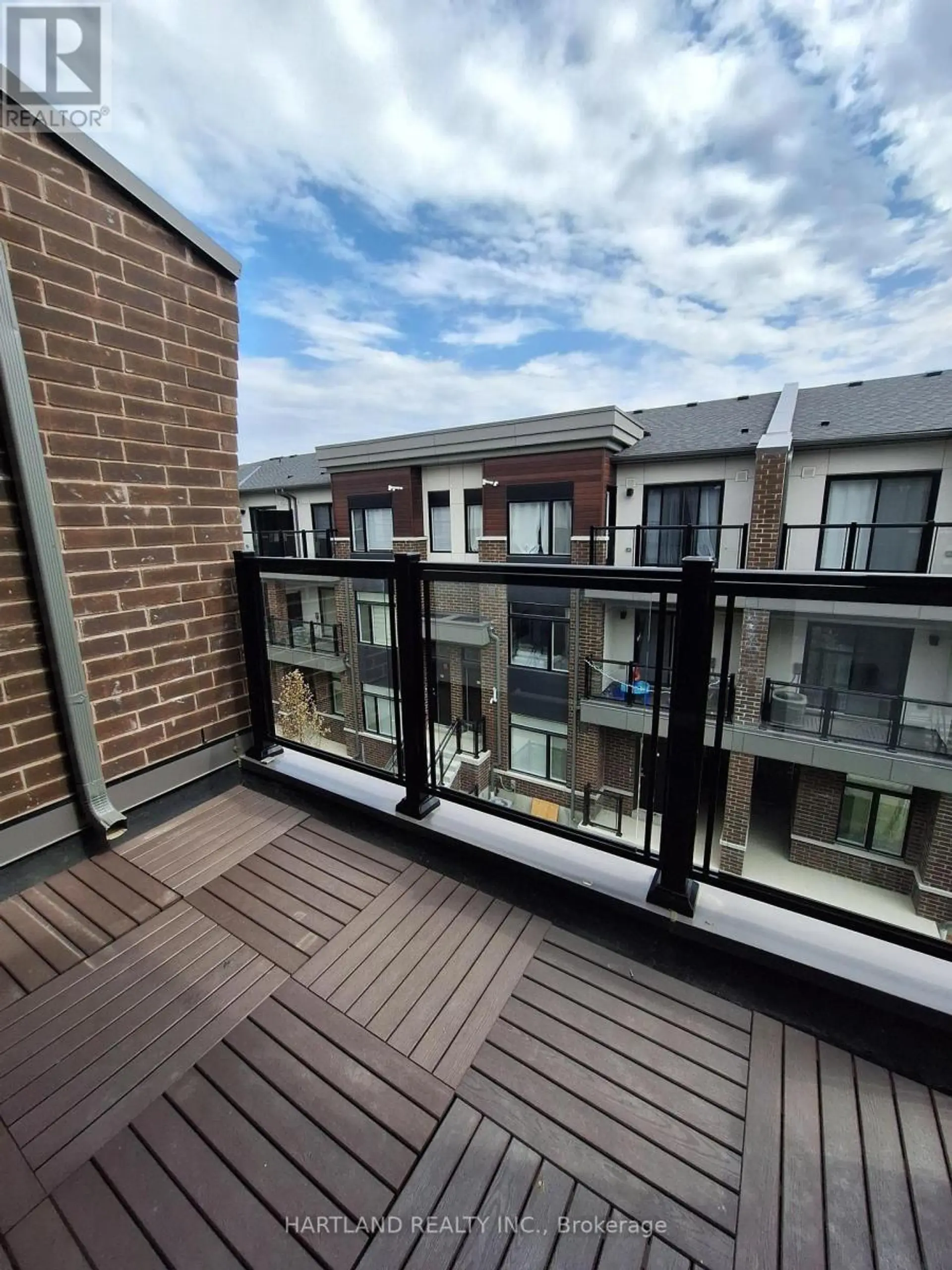 #1409 1695 DERSAN STREET - Image 11