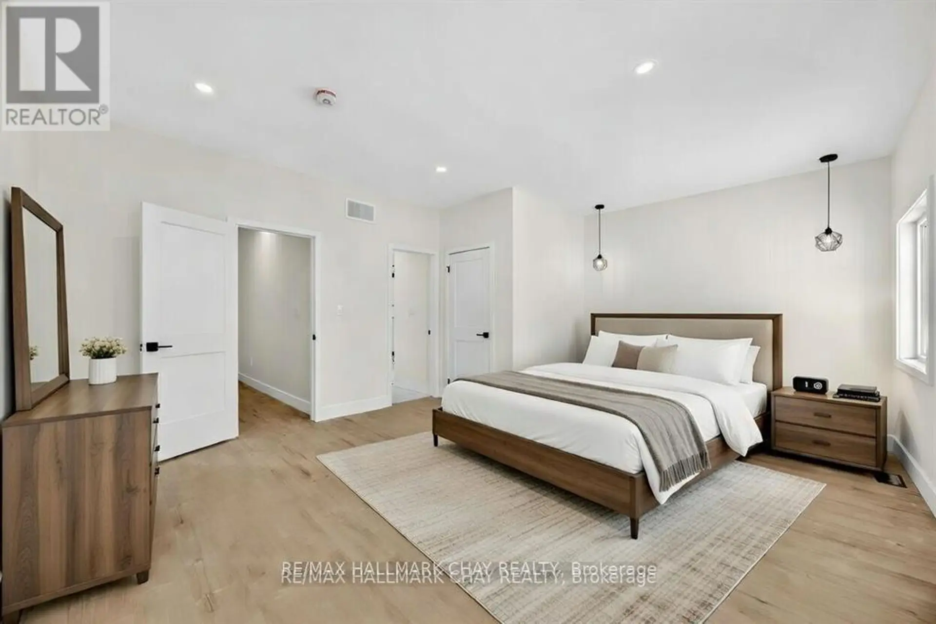 28 ROSE AVENUE - Image 12