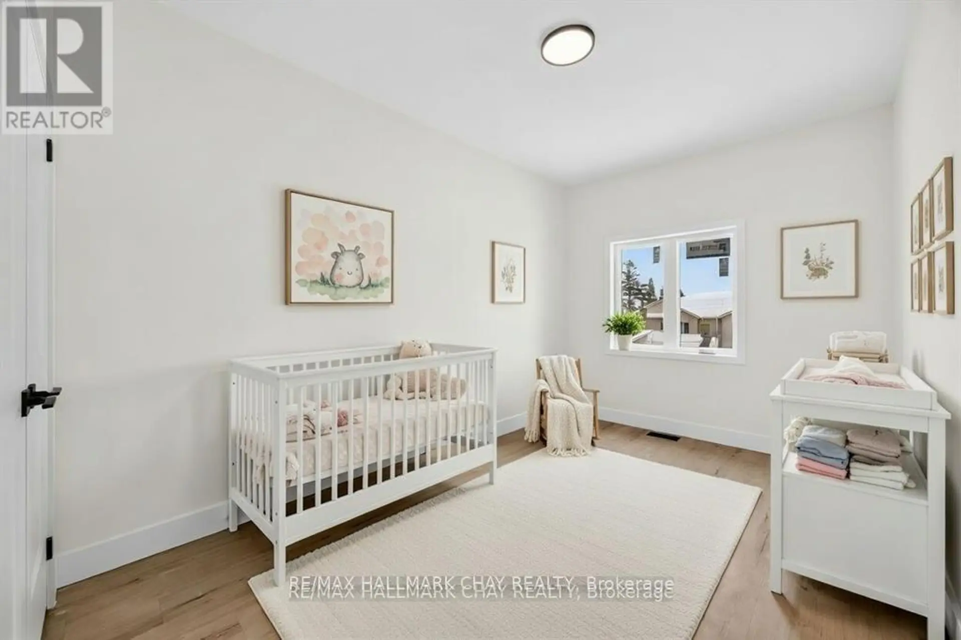 28 ROSE AVENUE - Image 8