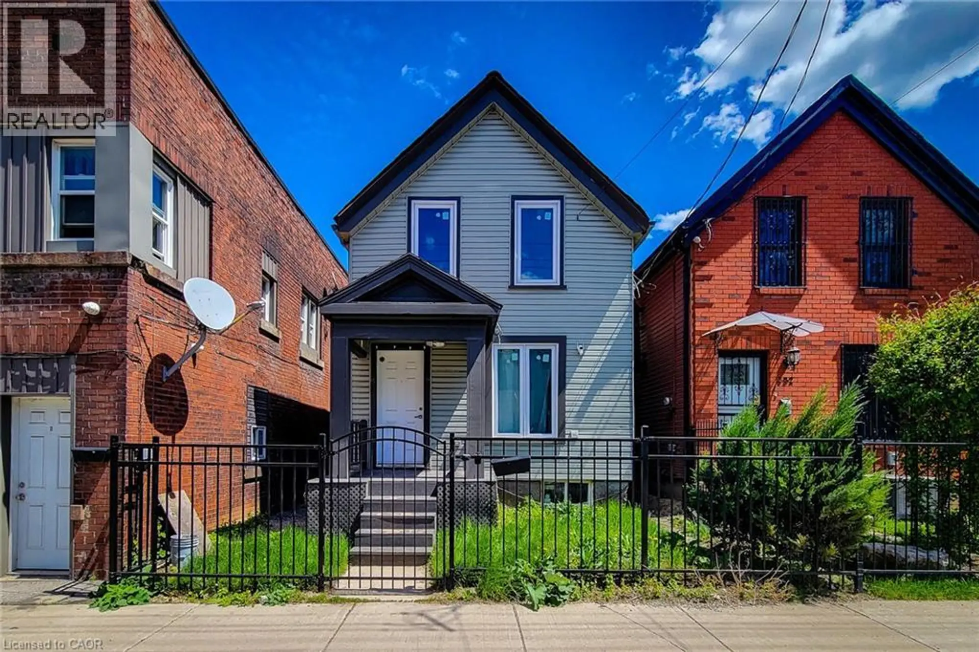 334 GAGE Avenue N - Image 2