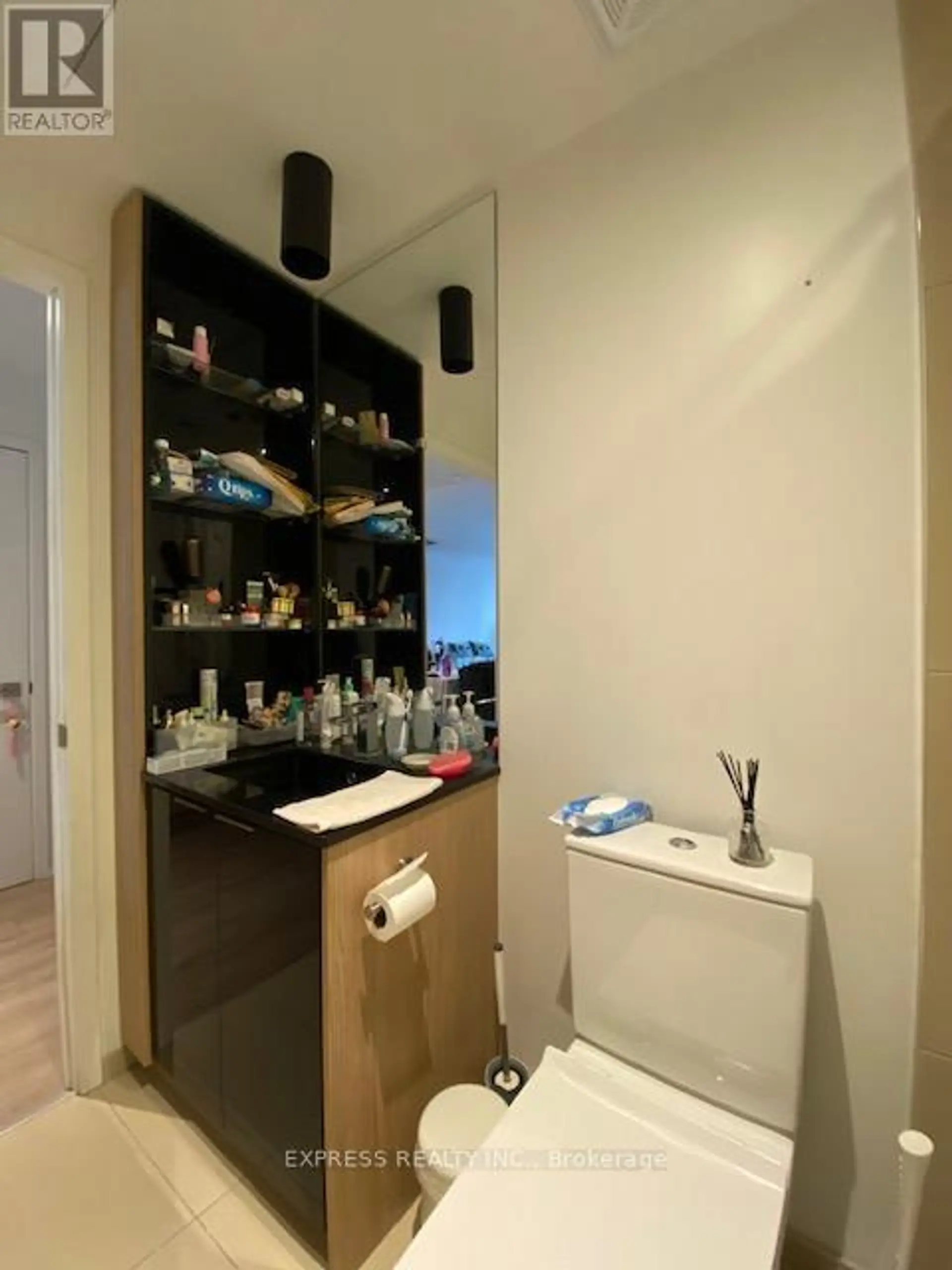 #4308 70 TEMPERANCE STREET - Image 8