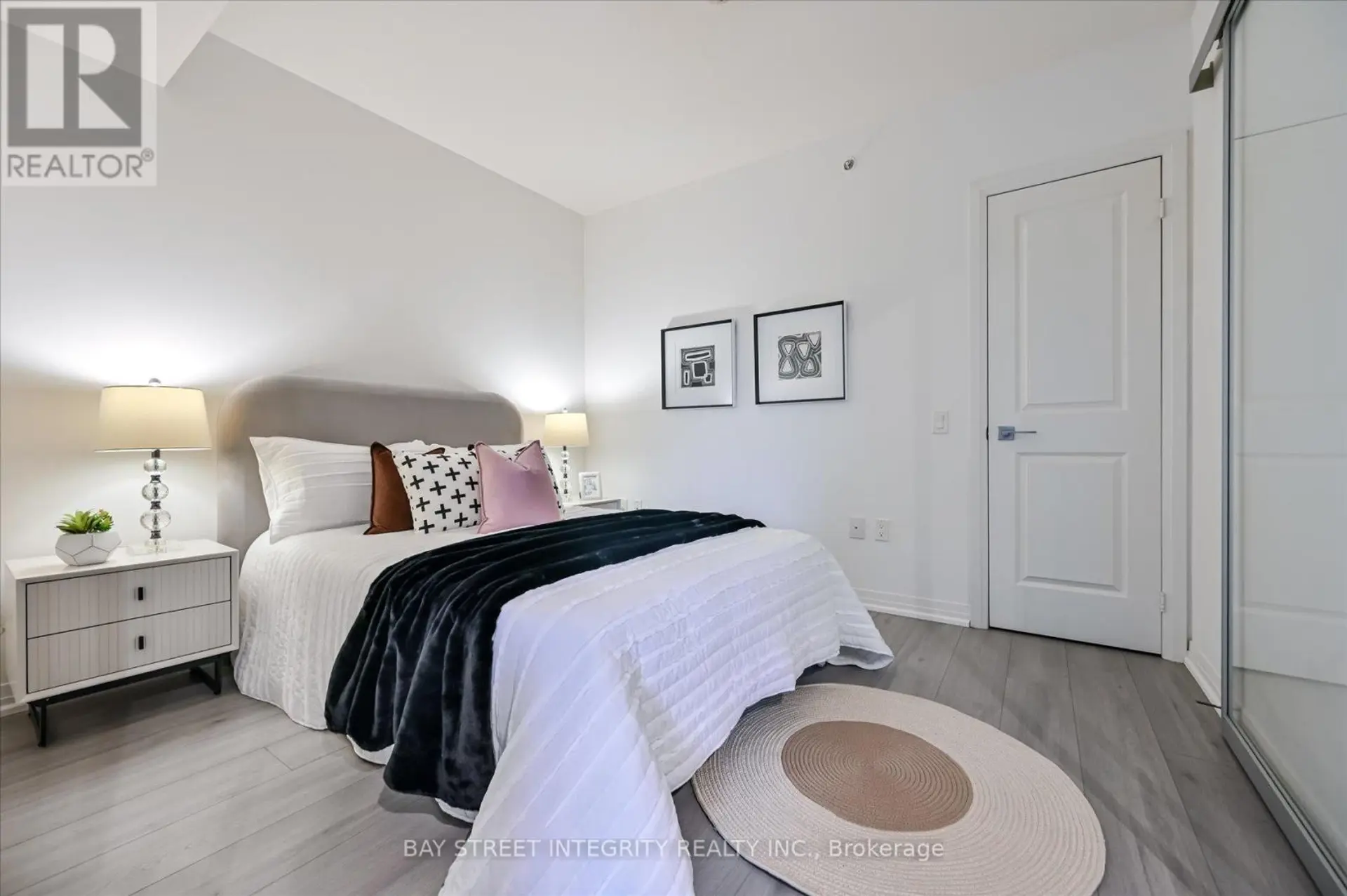 #311 251 JARVIS STREET - Image 14