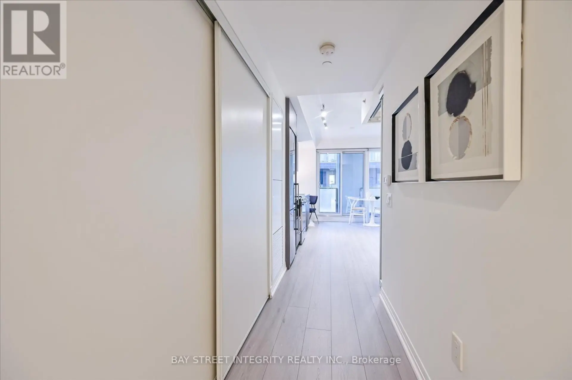 #311 251 JARVIS STREET - Image 17