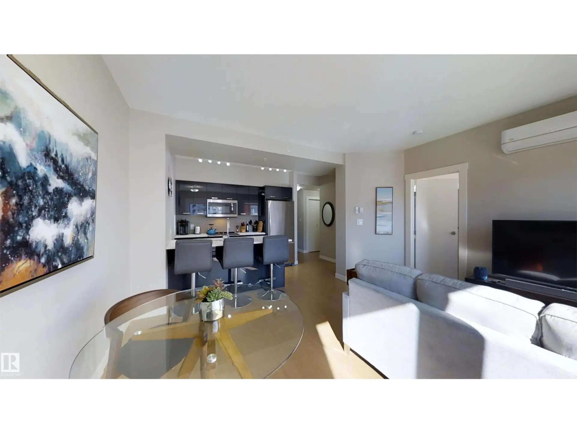 #1603 10410 102 AV NW - Image 3