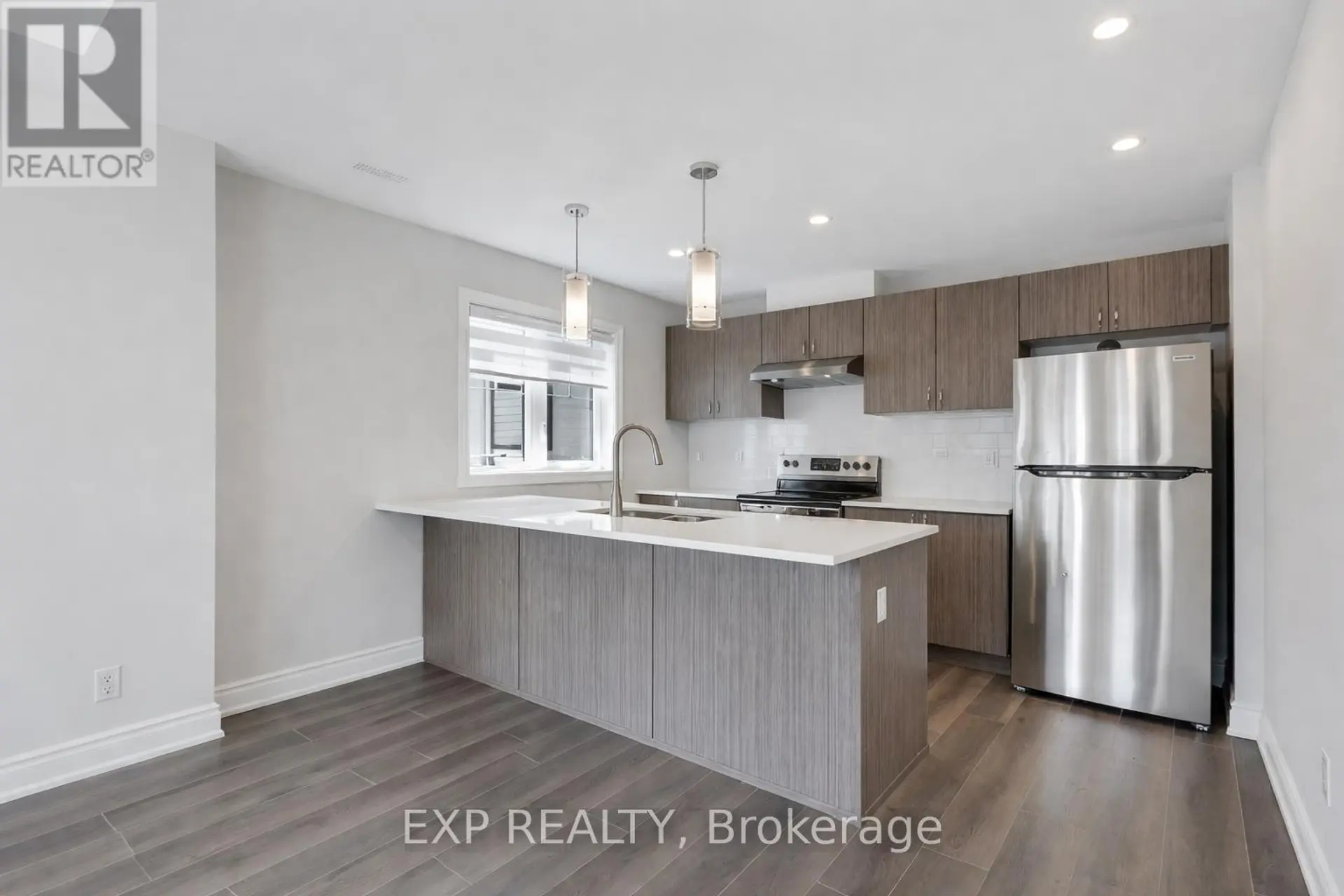 757 CHROMITE PRIVATE - Image 7