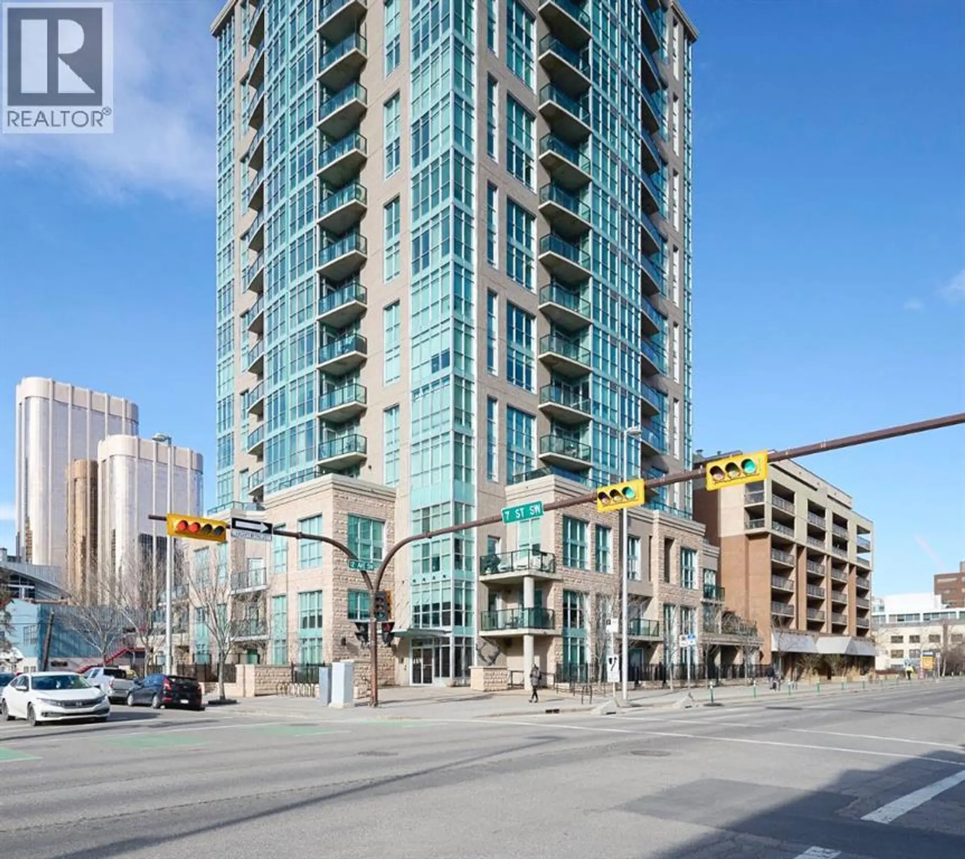 #609 788 12 Avenue SW - Image 1